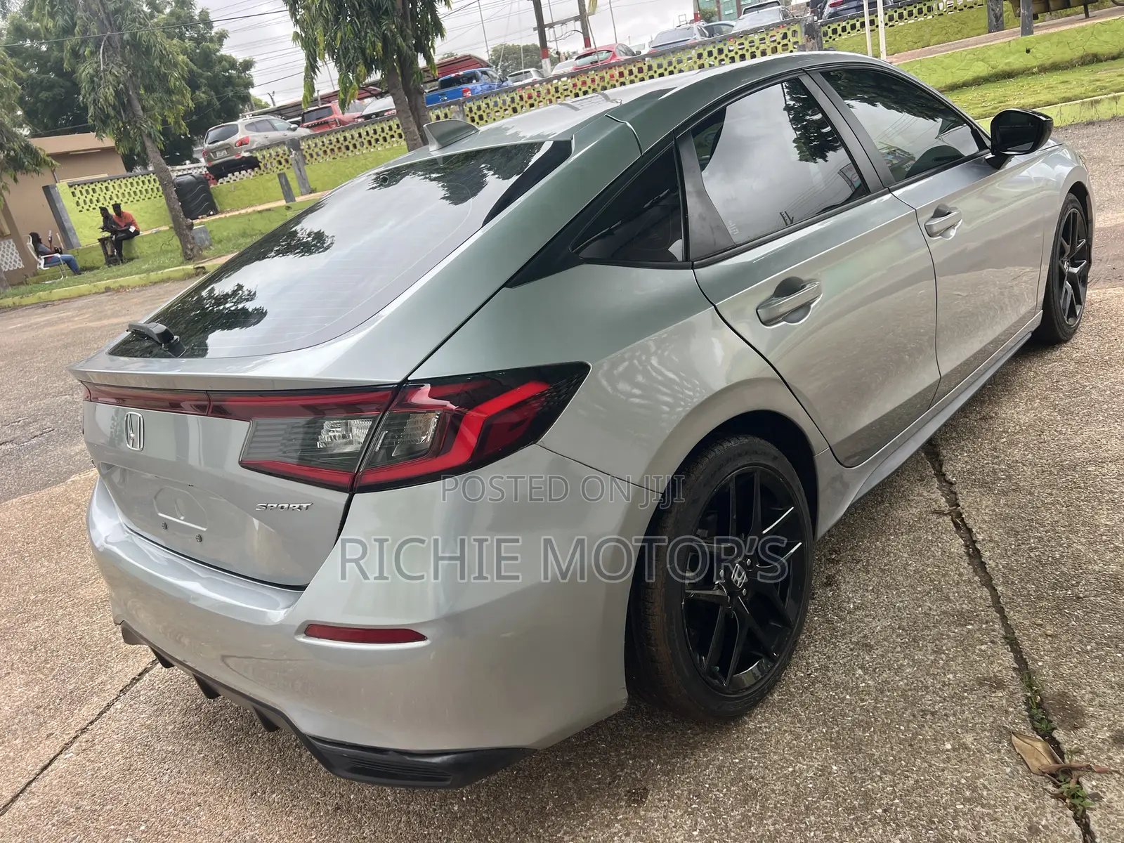 Honda Civic Sport CVT 2025 Silver