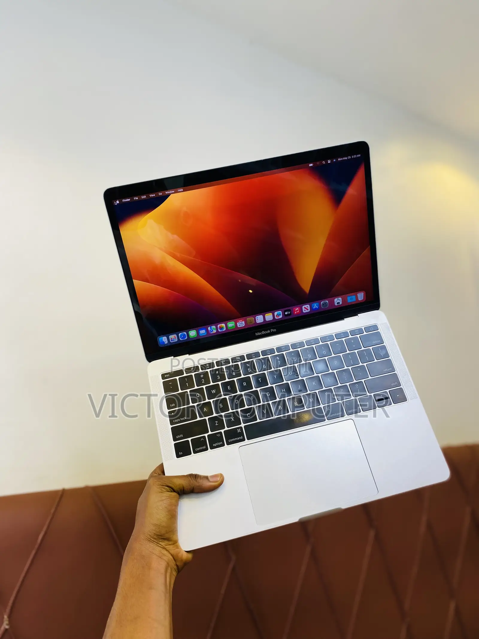 Laptop Apple MacBook Pro 2017 16GB Intel Core i5 SSD 512GB