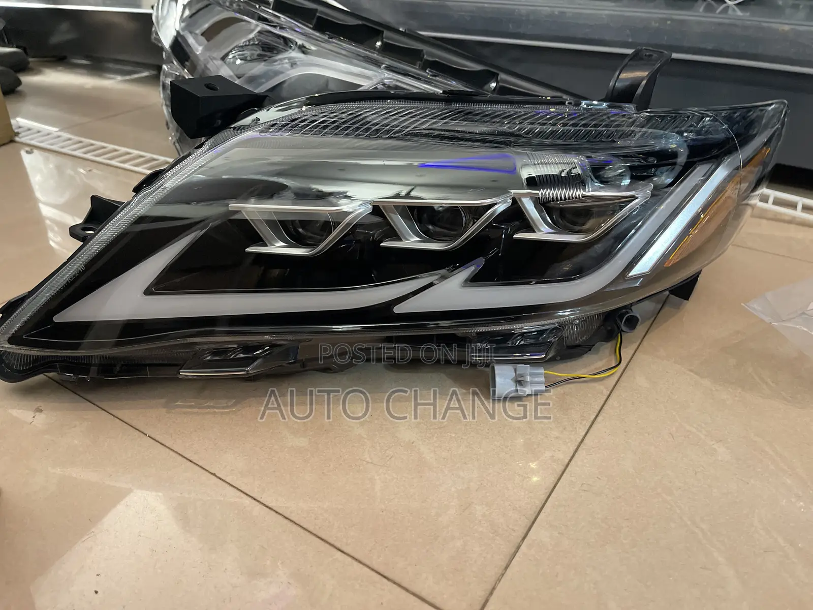 Camry 2010 2011 Headlight