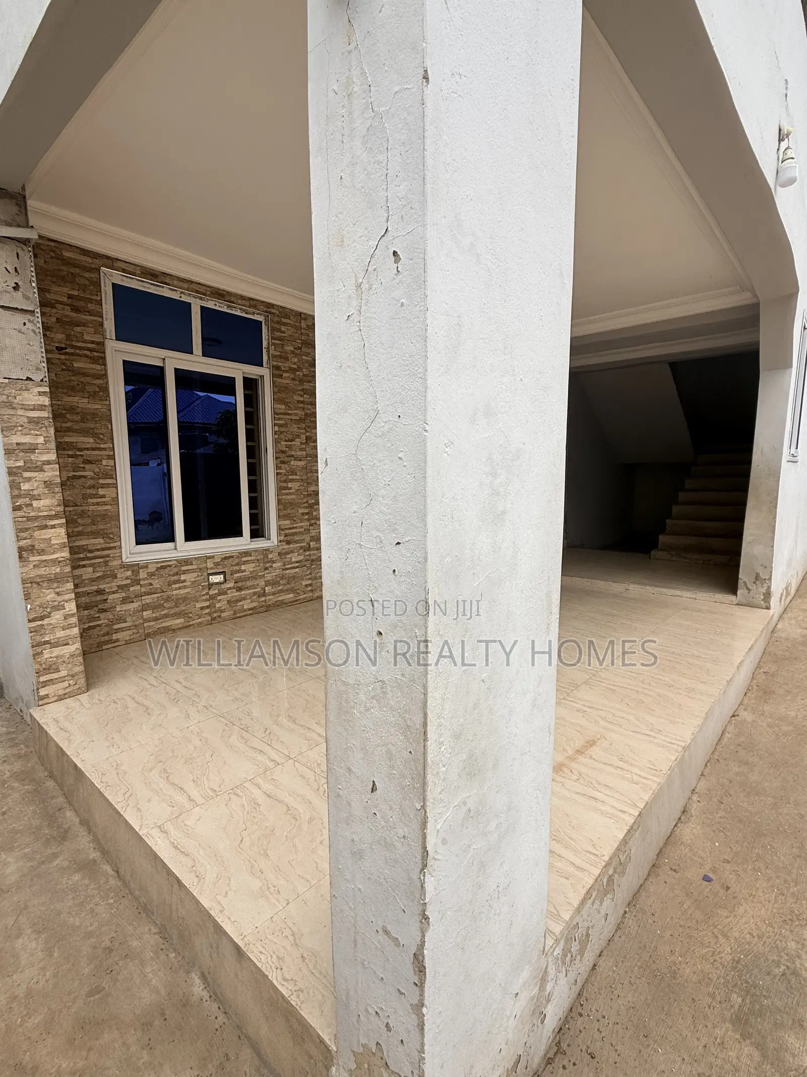 3bdrm House in Community 18 Area, Spintex for rent