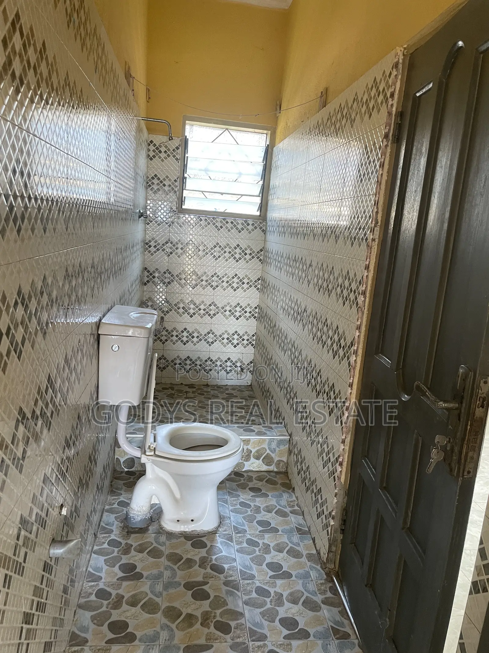 1bdrm Apartment in Adam Nana, Kasoa for rent