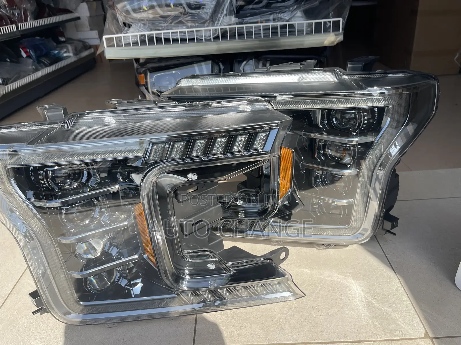 Ford F-150 2018 Headlight