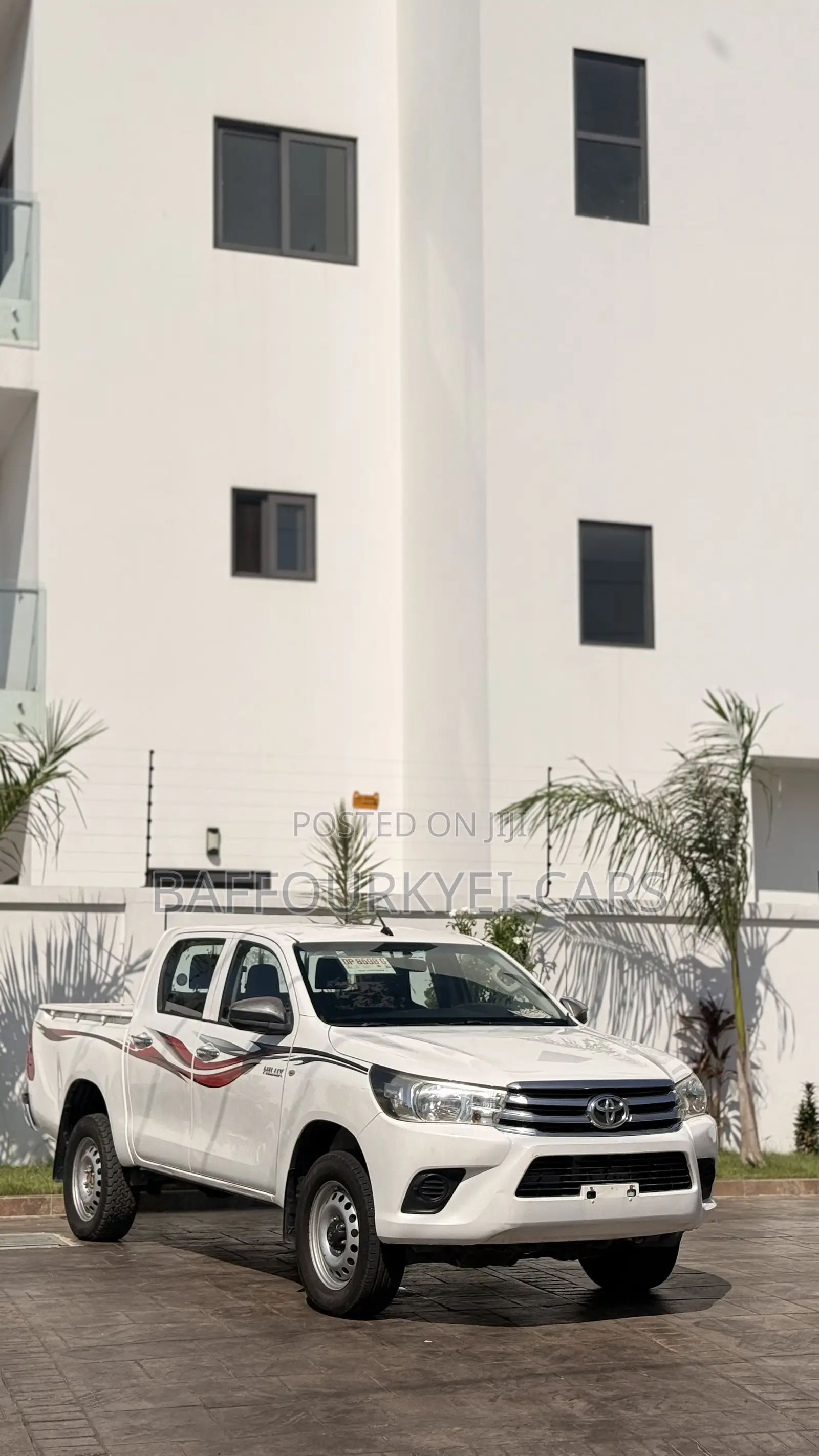 Toyota Hilux Revo Double Cab Petrol 2.7 AWD 2017 White
