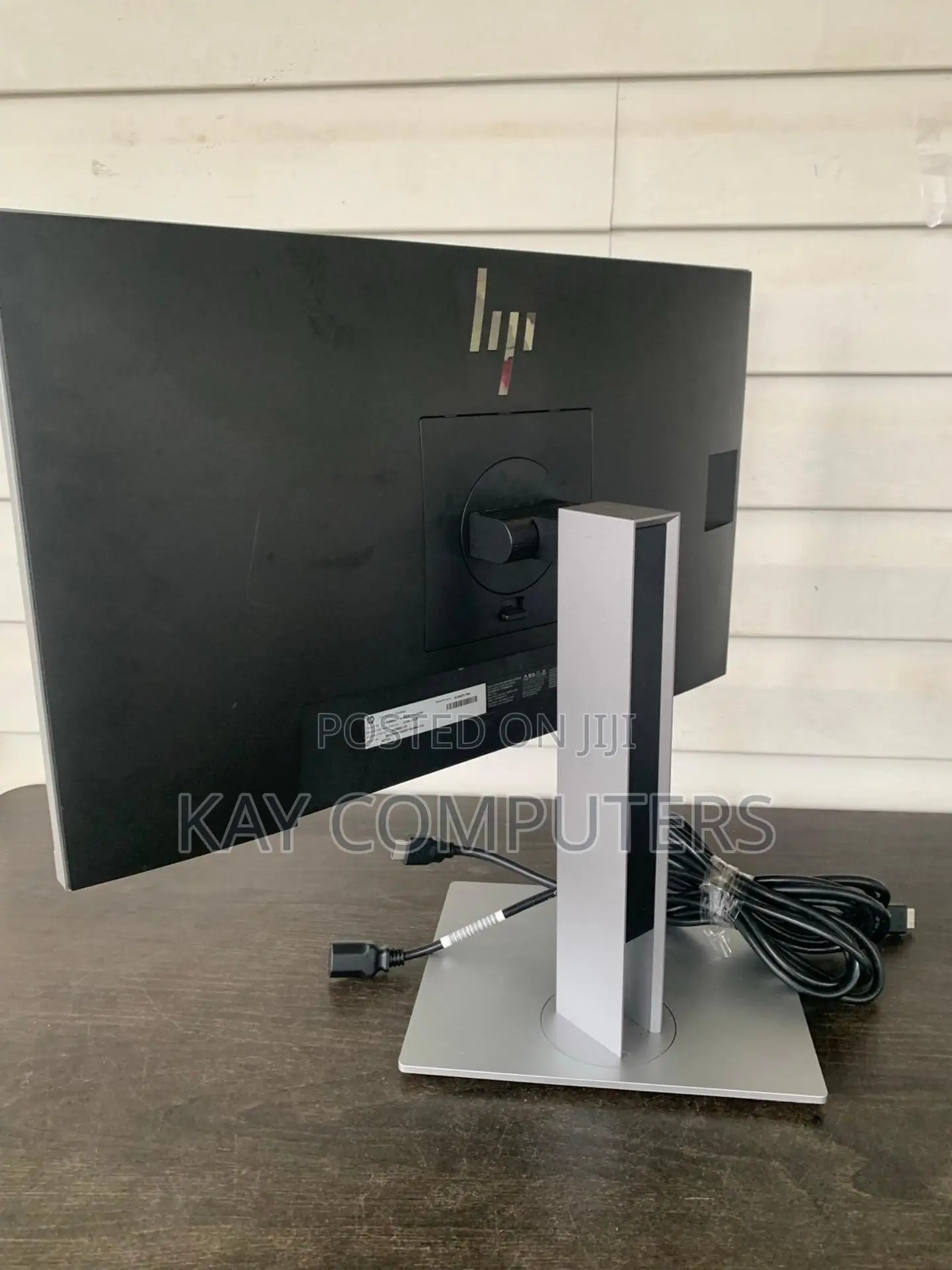 23” Hp Edgeless Monitor