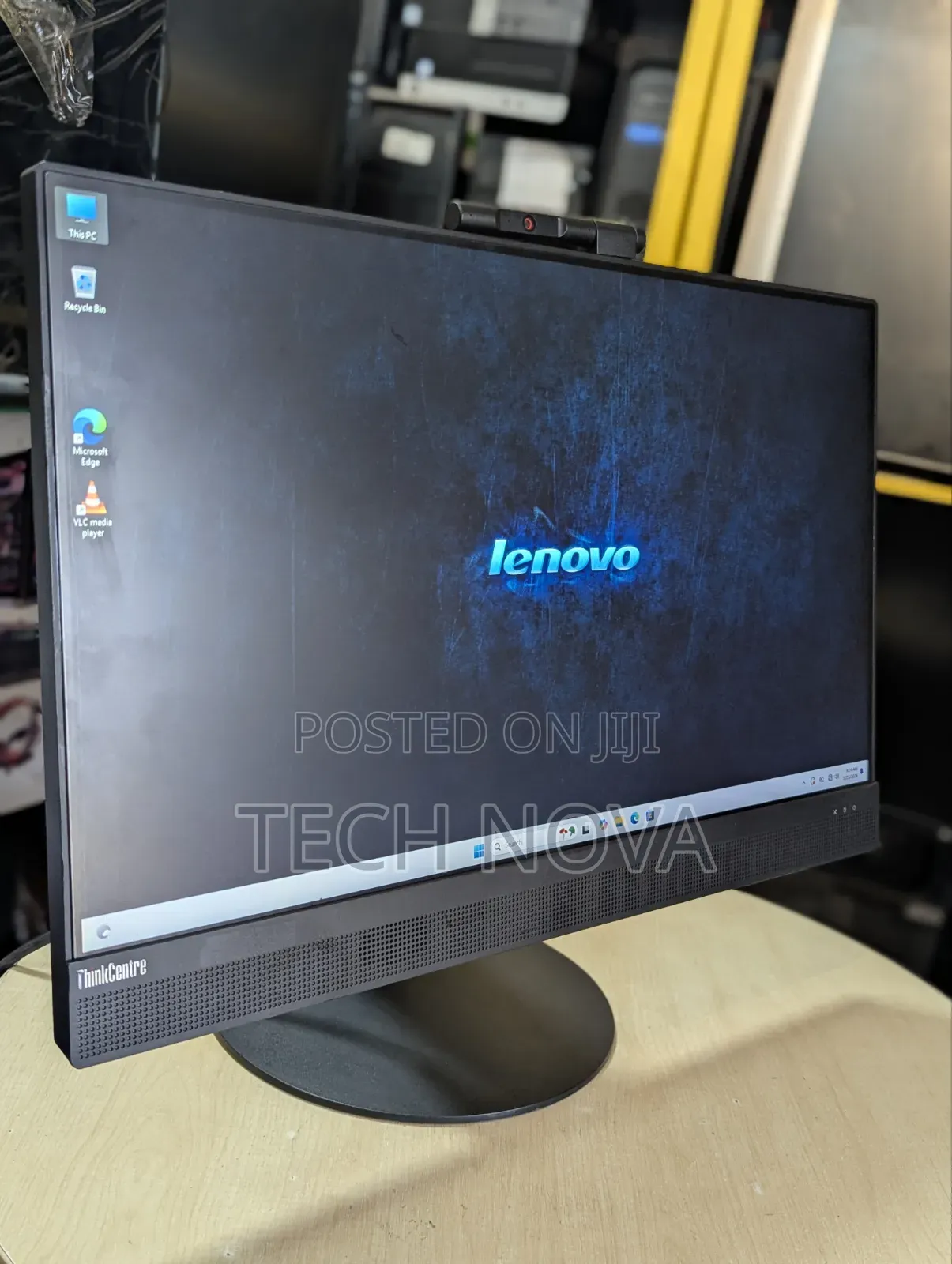 New Lenovo ThinkCentre M910z AIO 8GB Intel Core i5 SSD 256GB