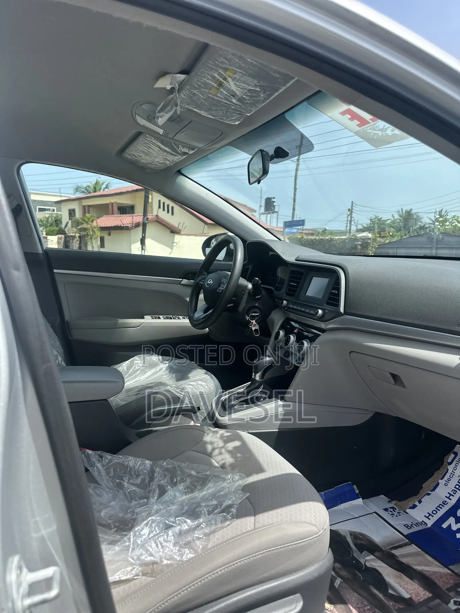 Hyundai Elantra 2019 Silver