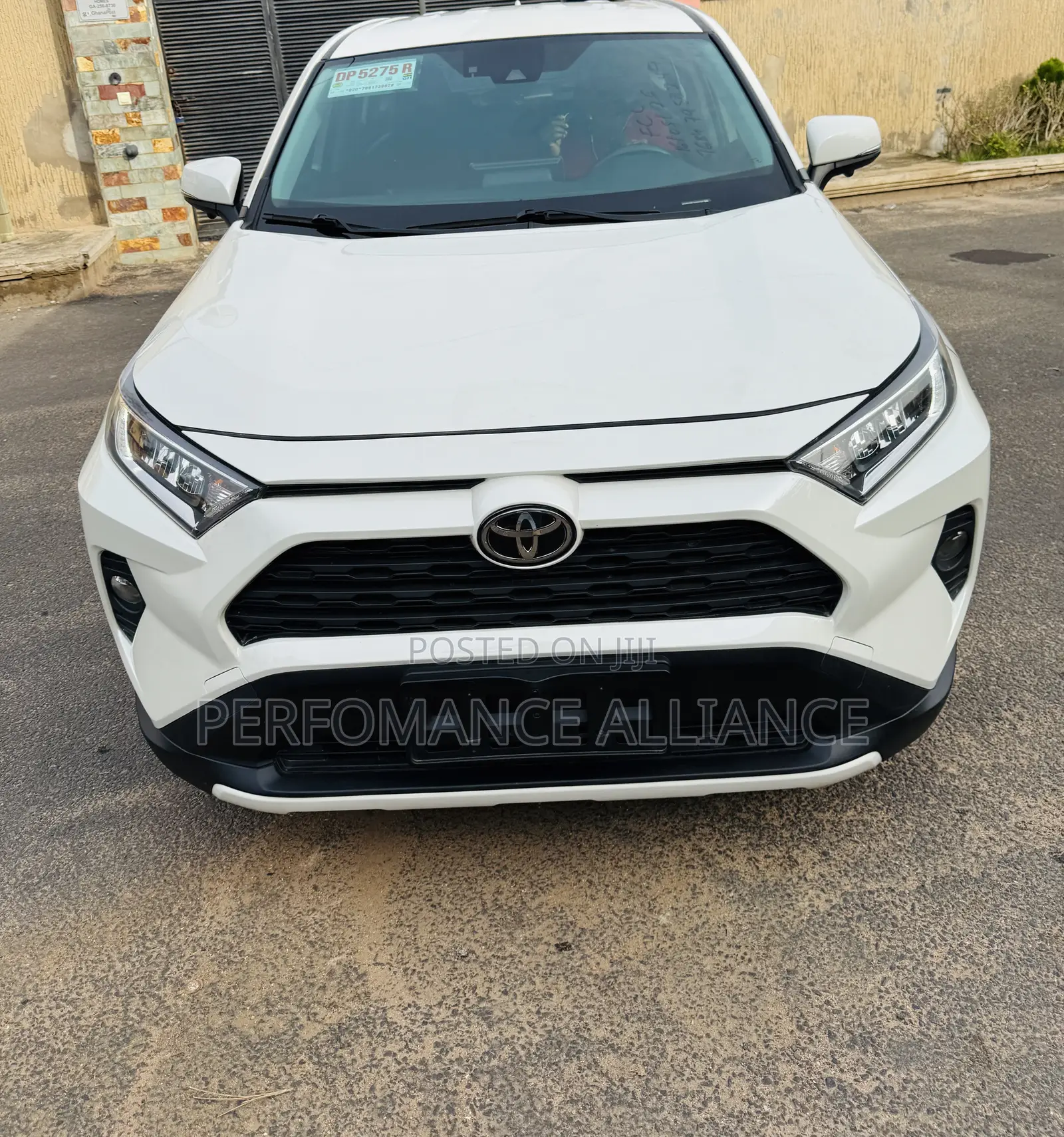 Toyota RAV4 XLE AWD 2020 White