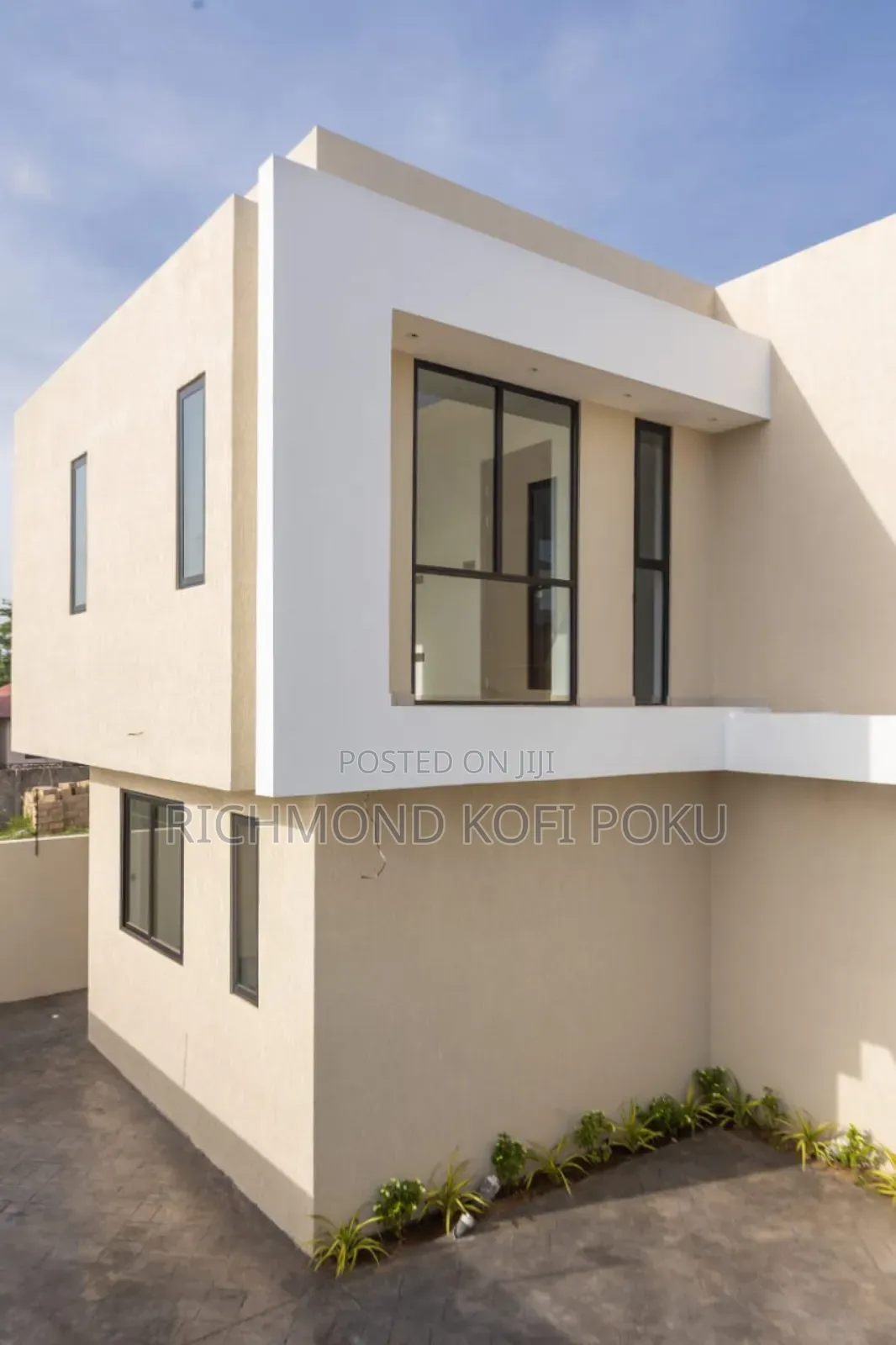 Furnished 4bdrm House in Kofis Realty, Oyarifa for sale