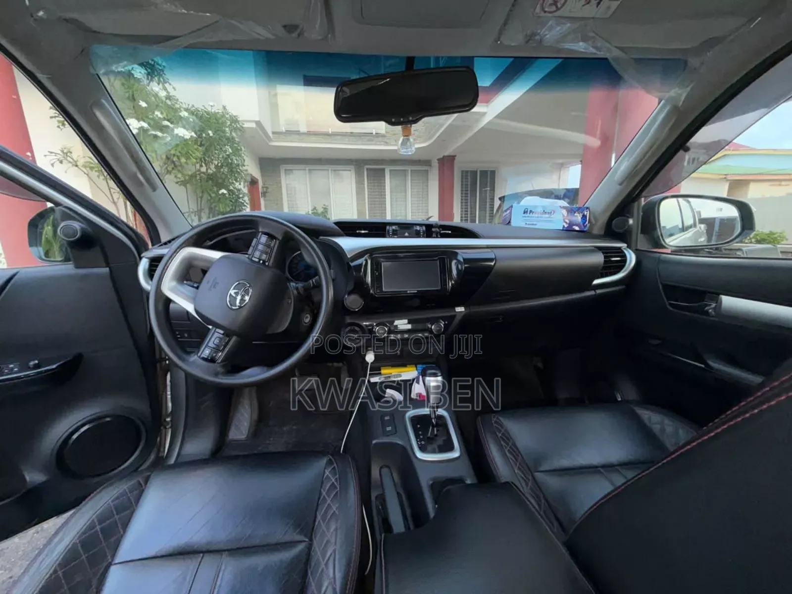 Toyota Hilux 2020 Gray