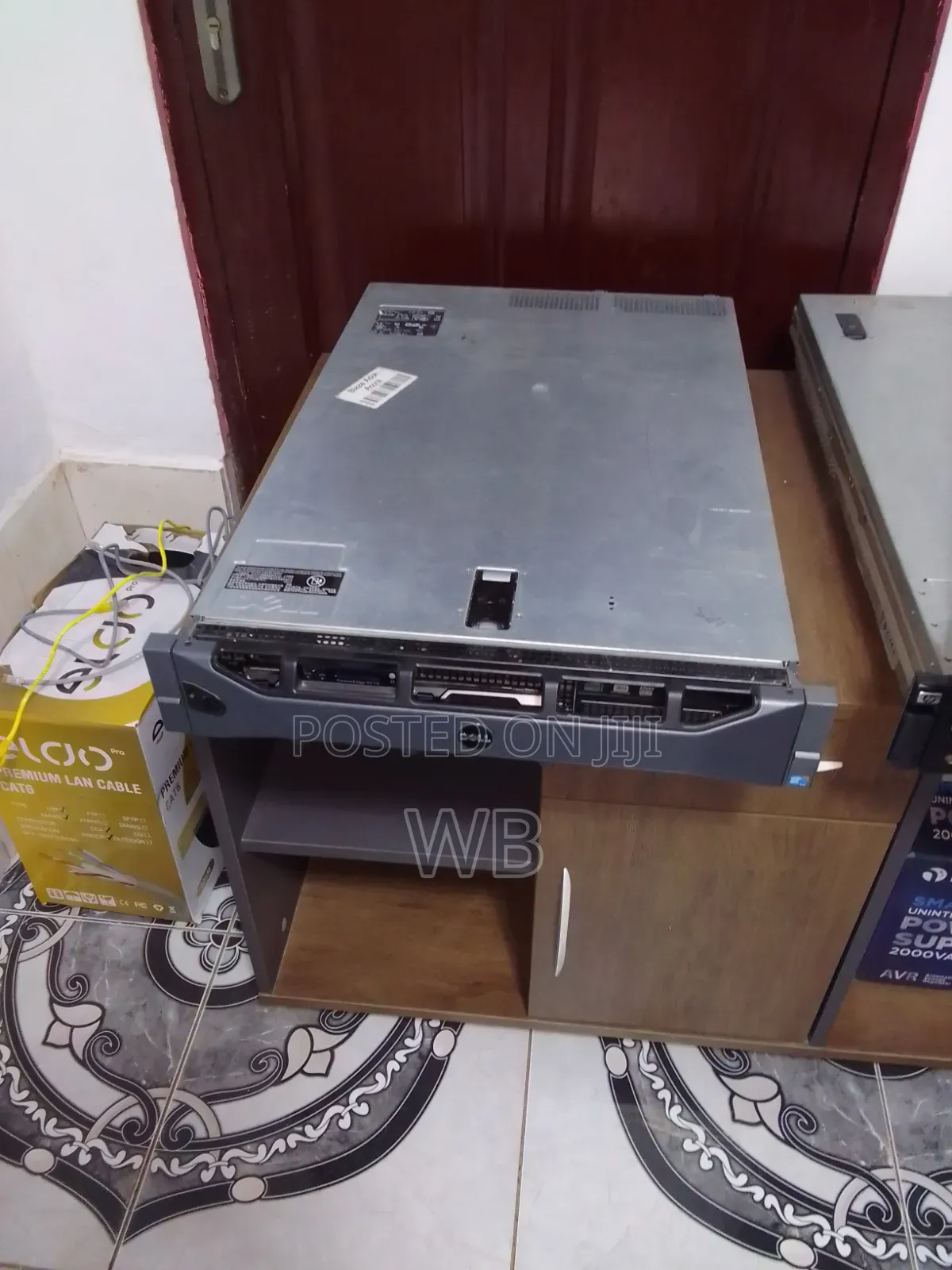 Server Dell PowerEdge R710 12GB Intel Xeon HDD 1.5T