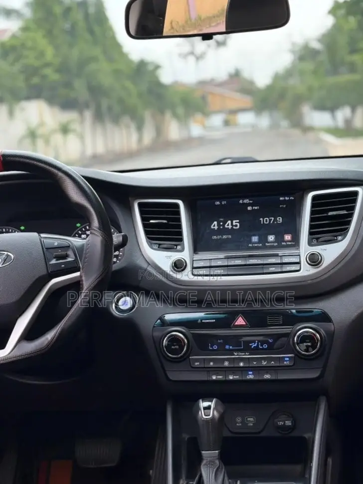 Hyundai Tucson Limited AWD 2016 Brown