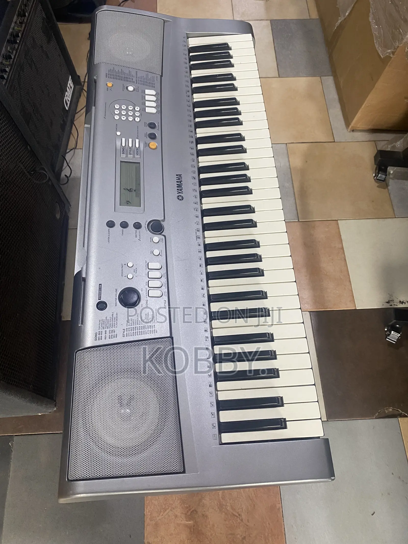 Yamaha PSR E313/Ypt 310