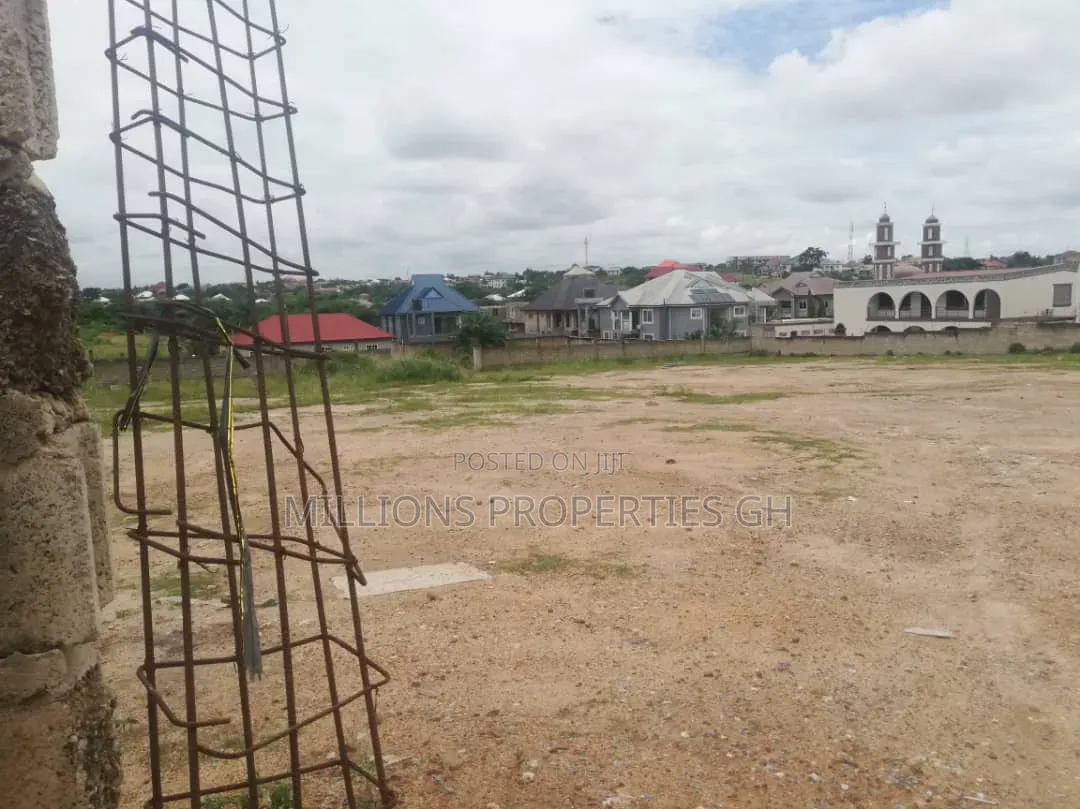 Land 4sale Tech CCC
