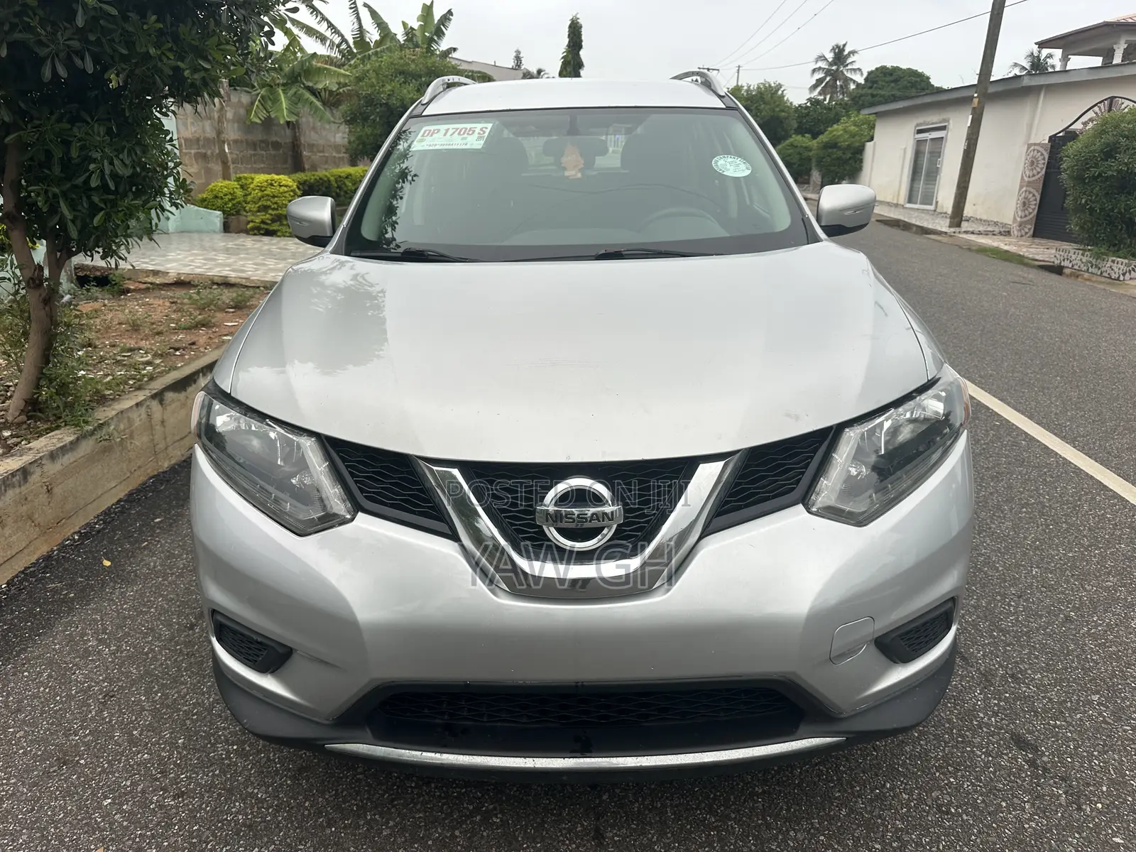 Nissan Rogue S 4dr SUV AWD (2.5L 4cyl CVT) 2015 Silver