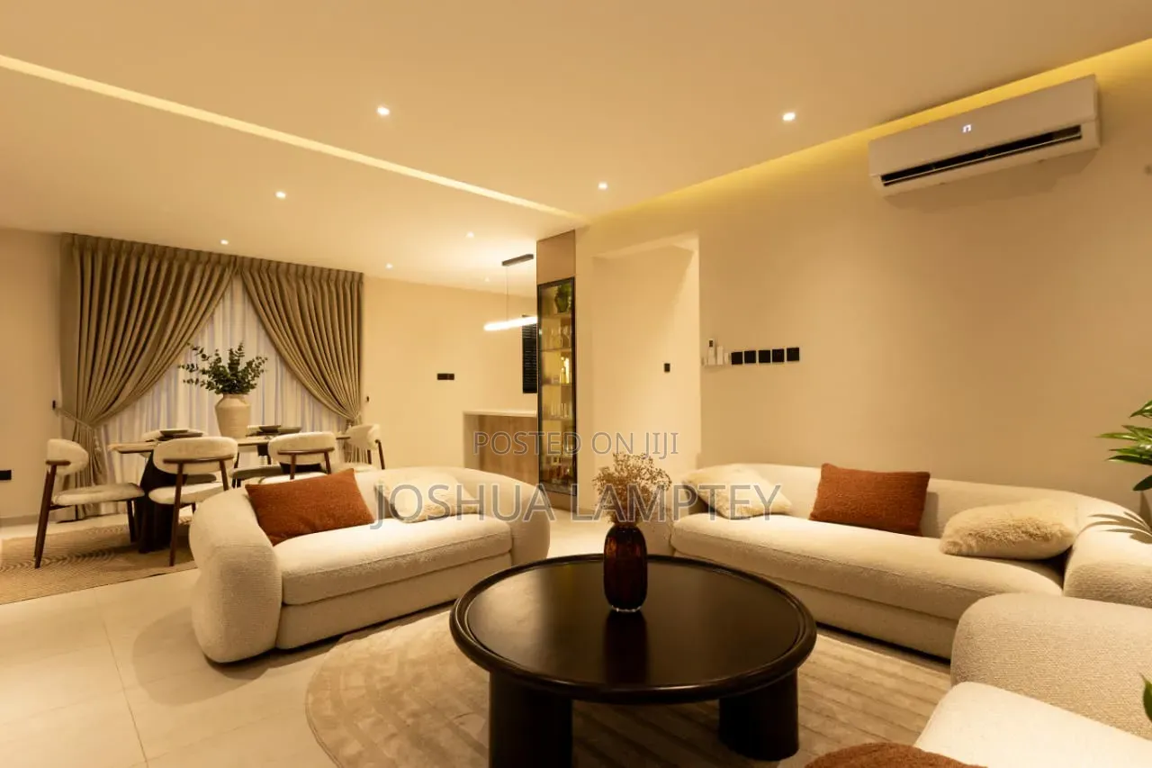 4bdrm House in Oyarifa Kucttam, Owusu Ansah for sale