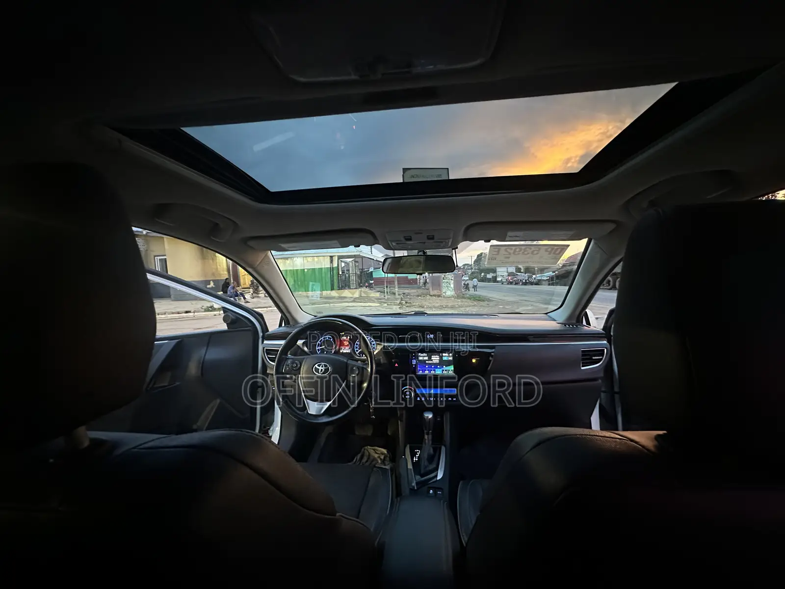 Toyota Corolla S 4dr Sedan (1.8L 4cyl CVT) 2016 White