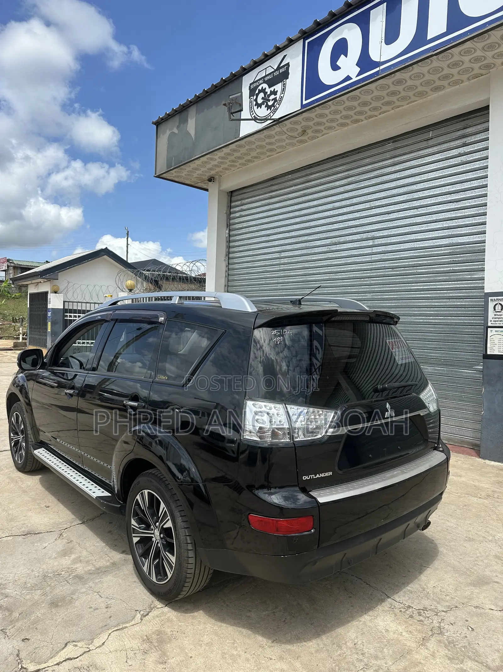 Mitsubishi Outlander SE 4dr SUV AWD (2.4L 4cyl CVT) 2015 Black