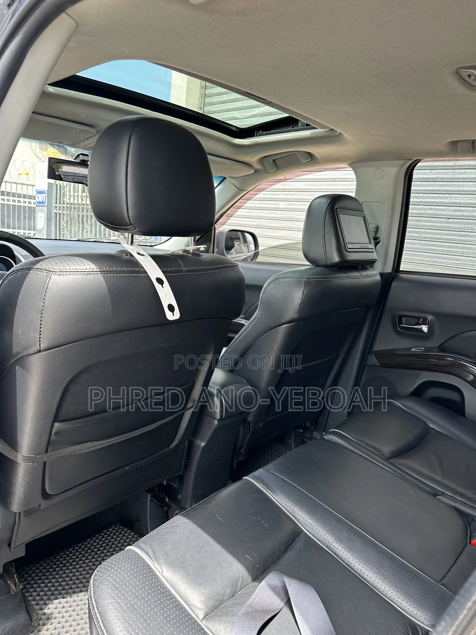 Mitsubishi Outlander SE 4dr SUV AWD (2.4L 4cyl CVT) 2015 Black