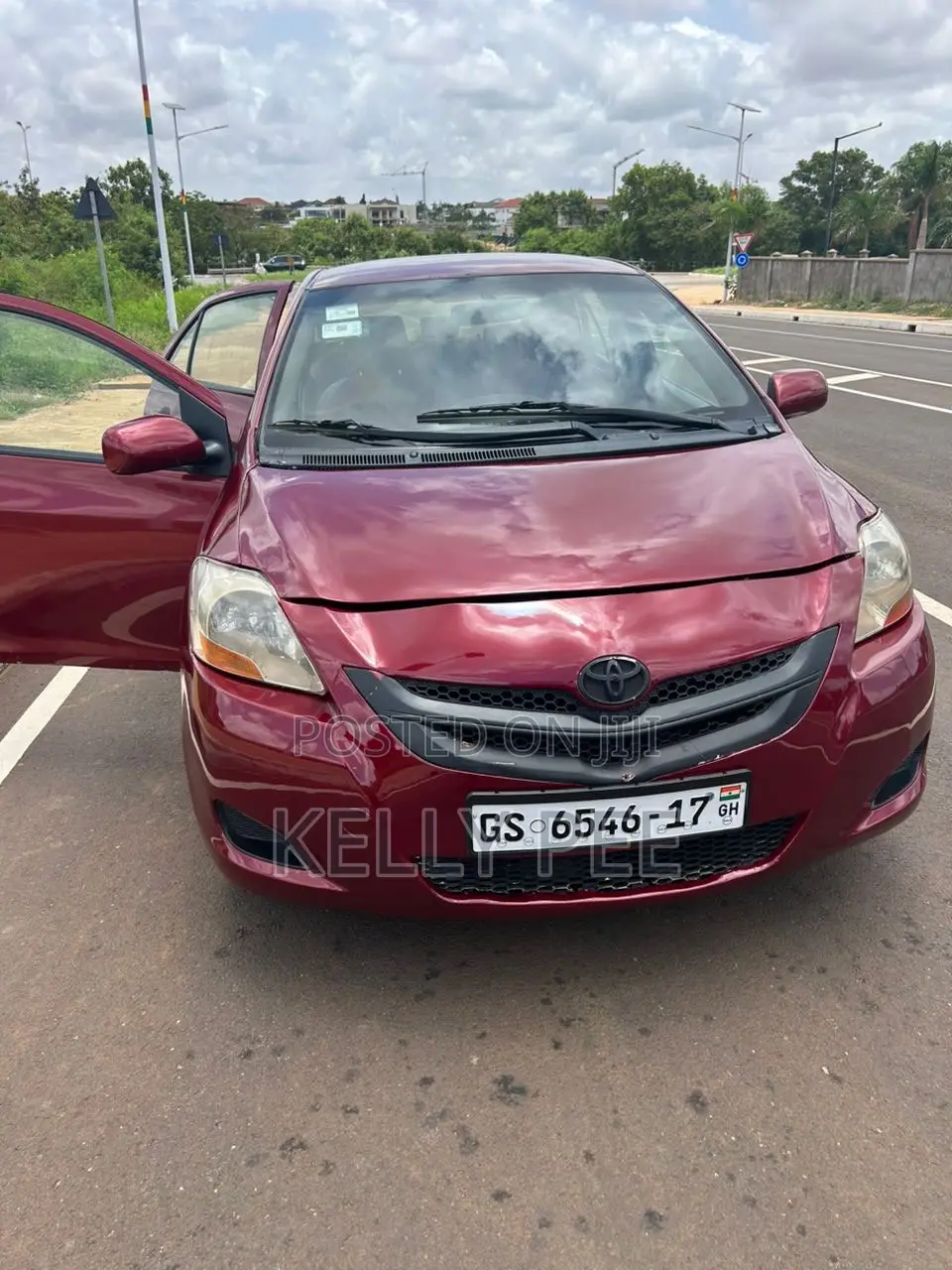 Toyota Yaris 2010 Burgundy
