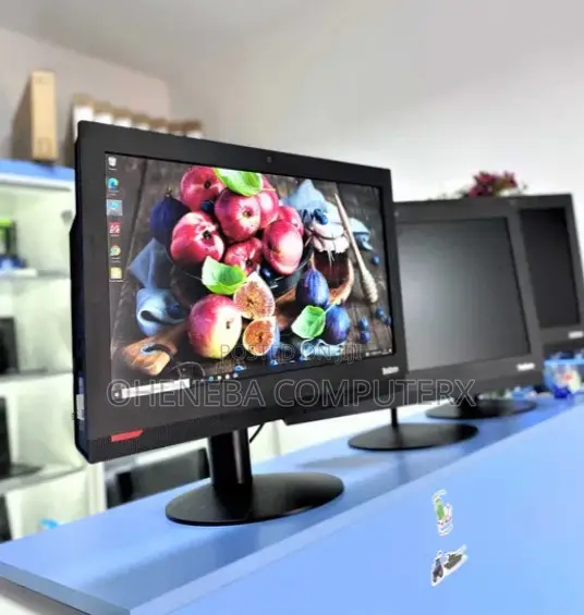 Lenovo ThinkCentre M810z AIO 8GB Intel Core i5 SSD 256GB