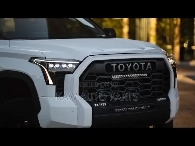 2022,2023,2024,2025 Headlight for Toyota Tundra