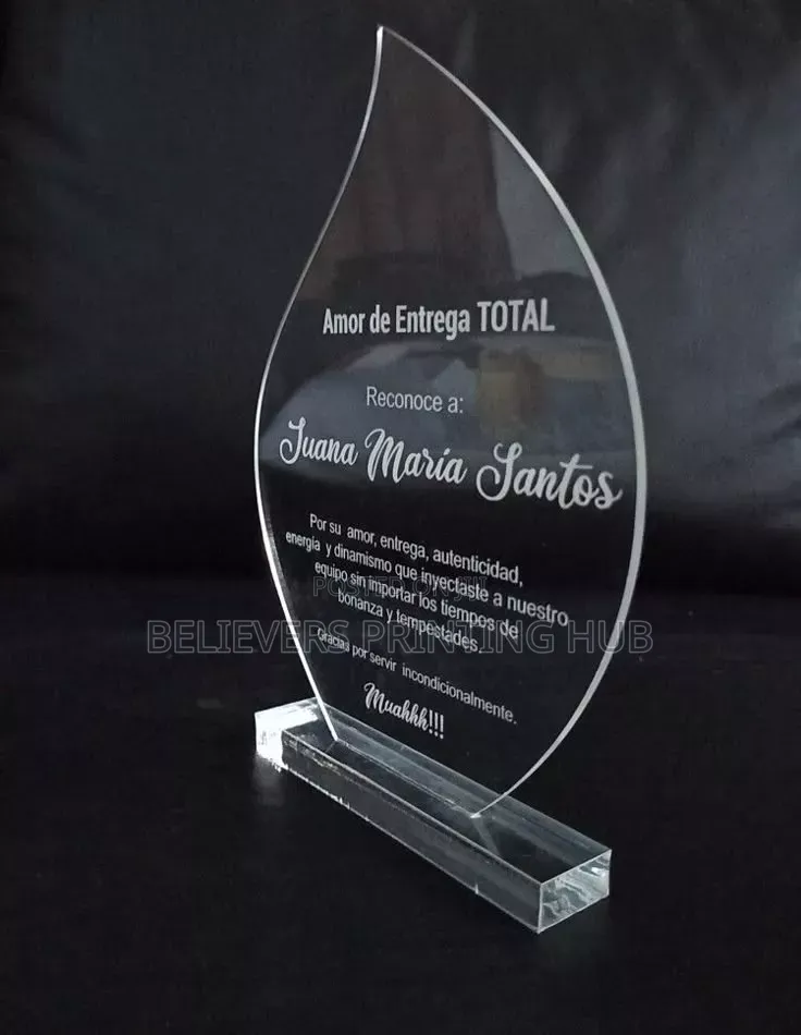 Customizing and Selling of Award Plaques
