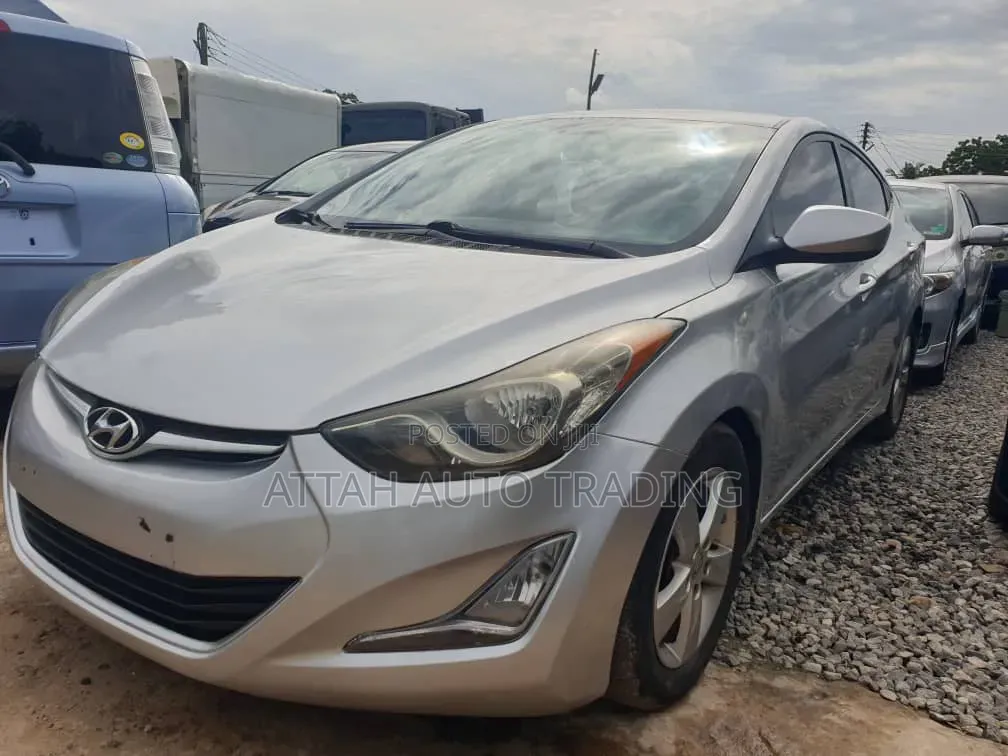 Hyundai Elantra 2013 Silver