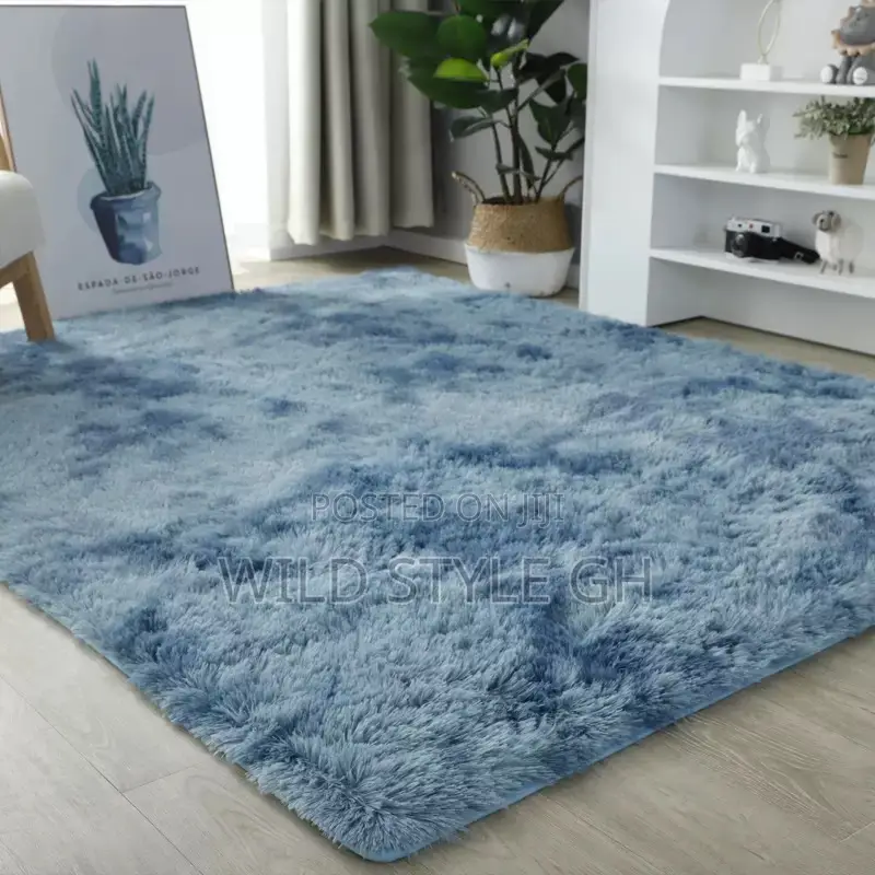 Classy Fluffy Carpets/ Rugs in All Sizes
