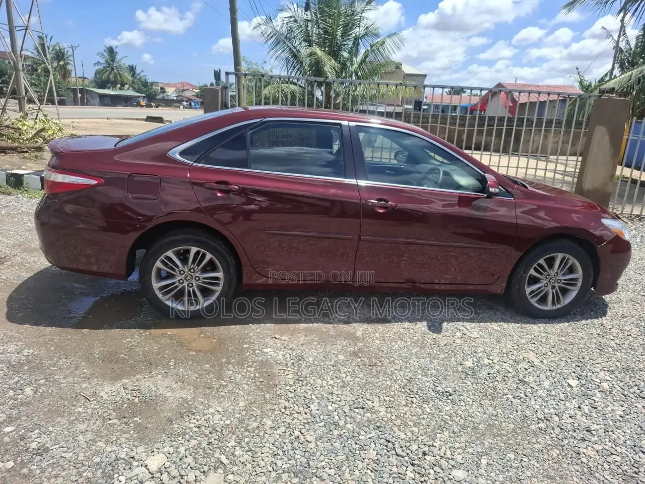 Toyota Camry SE 4dr Sedan (2.5L 4cyl 6A) 2016 Red