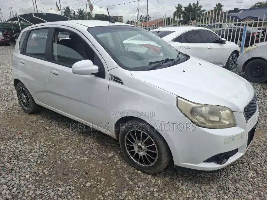 Chevrolet Aveo 1.2 Hatchback 3dr 2010 White