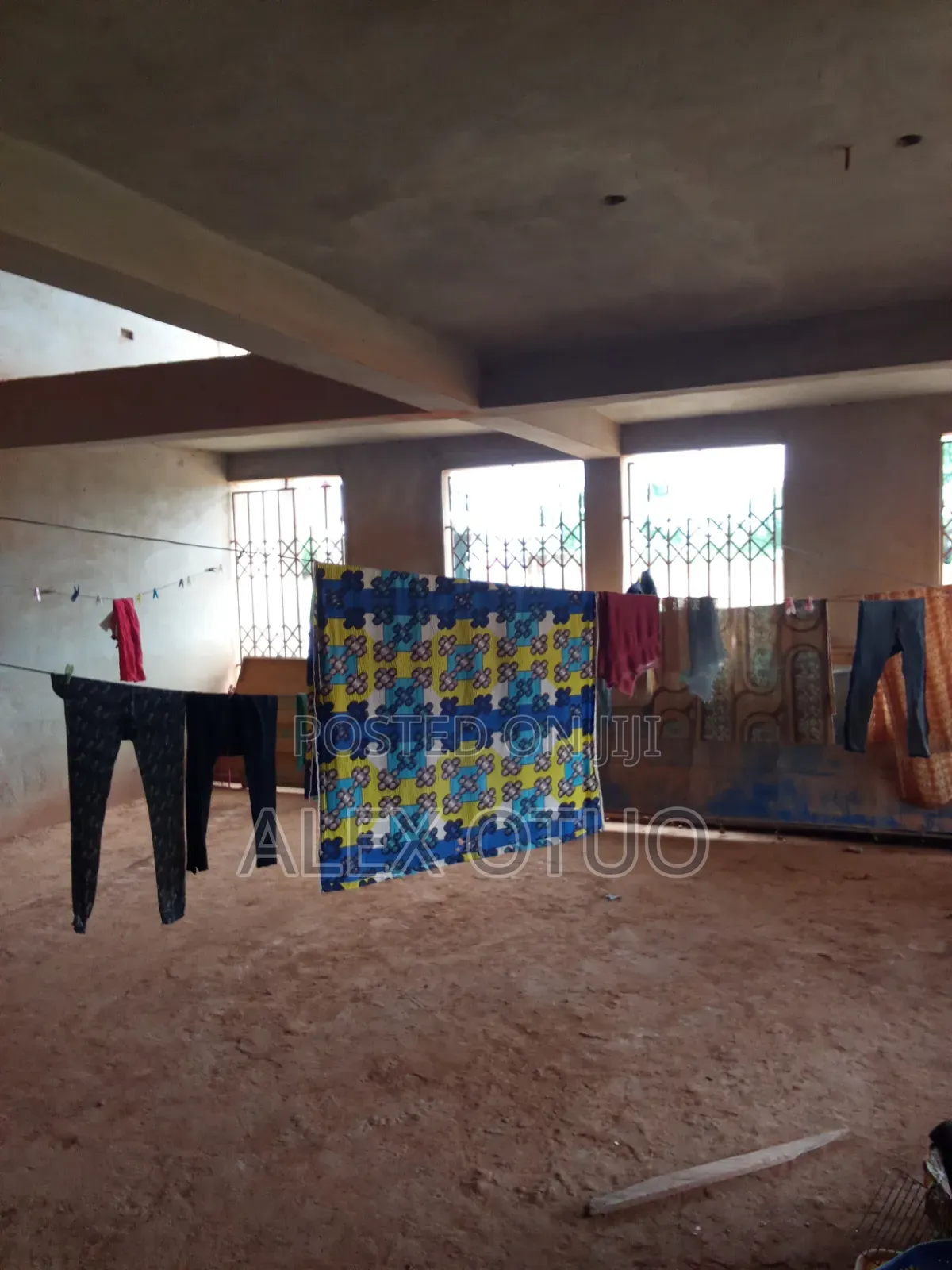 7bdrm House in Alex Otuo Properties, Kumasi Metropolitan for sale