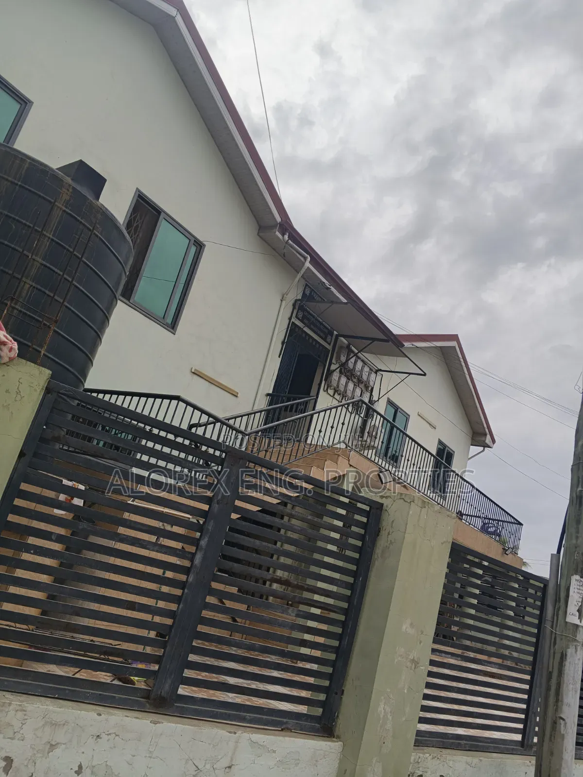 1bdrm Apartment in Adenta, Barrier for rent