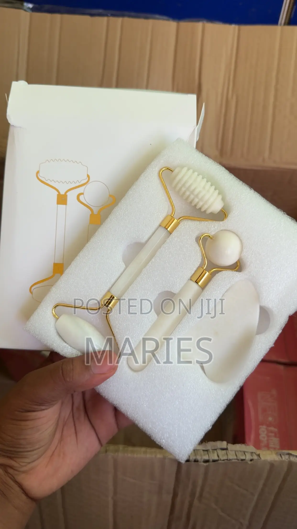 Guasha and Jade Roller Set