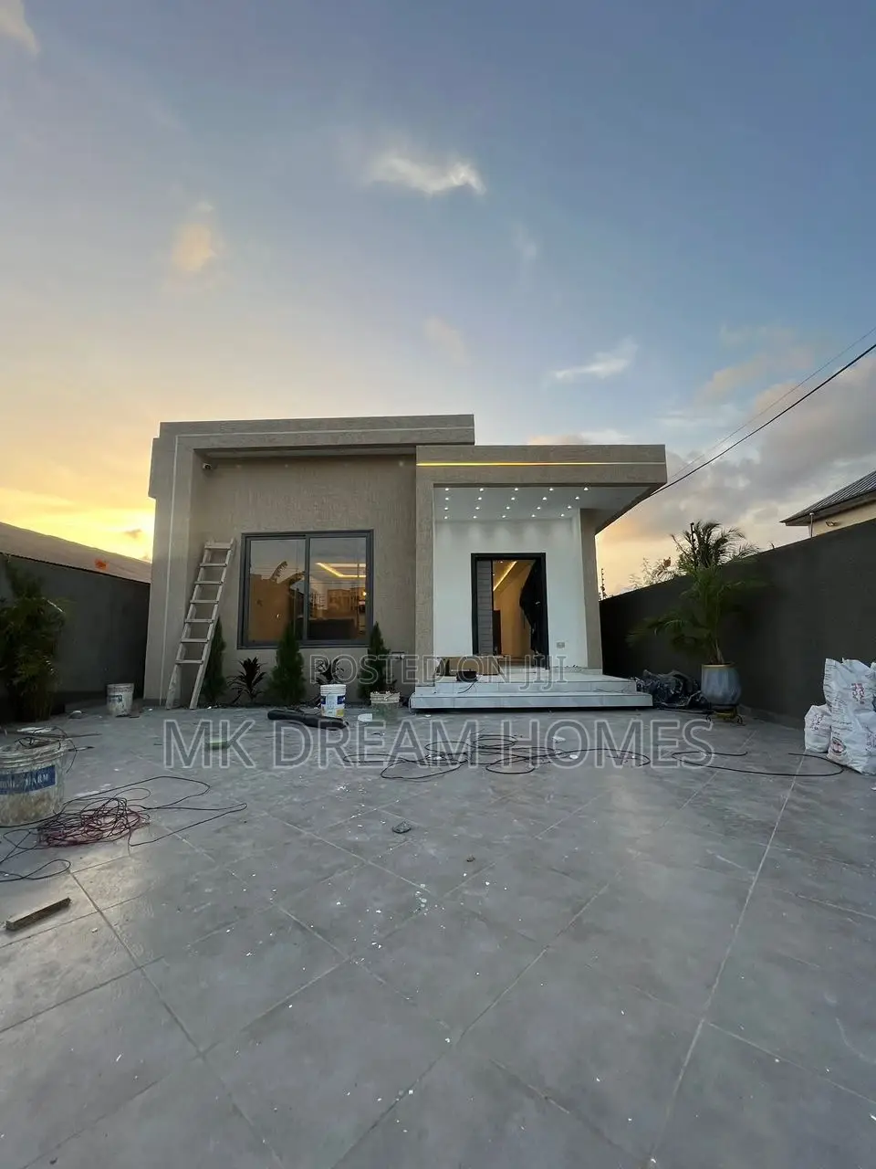 3bdrm House in Nmai-Dzorn for sale