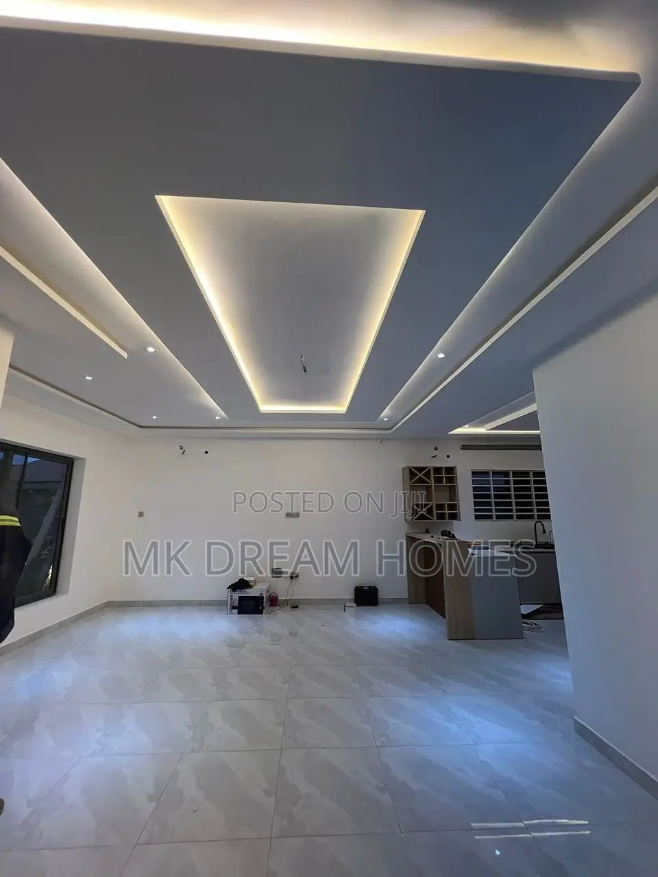 3bdrm House in Nmai-Dzorn for sale