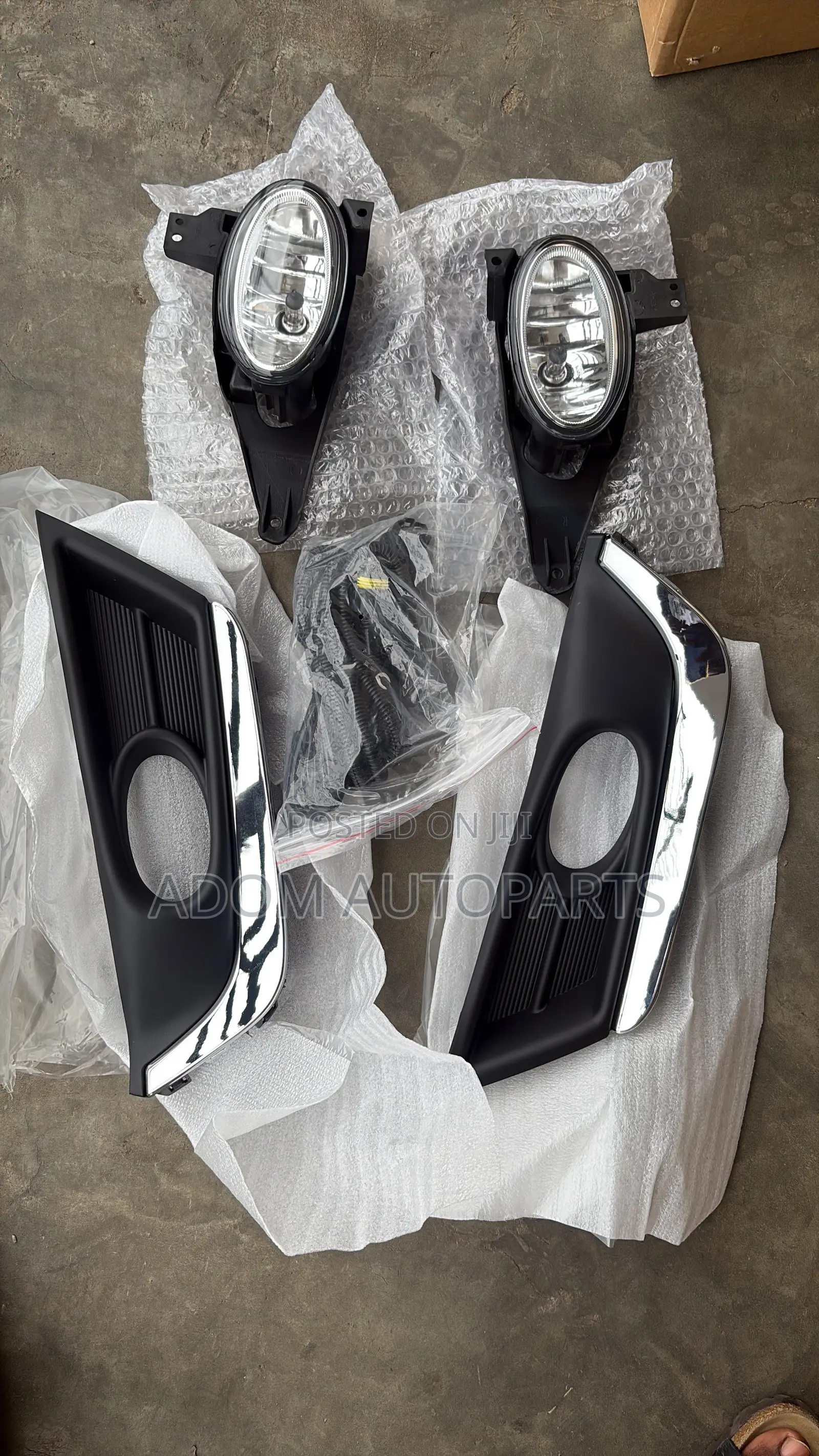 Honda CRV Foglight Cover and Fog Light Set 2017 2018 2019