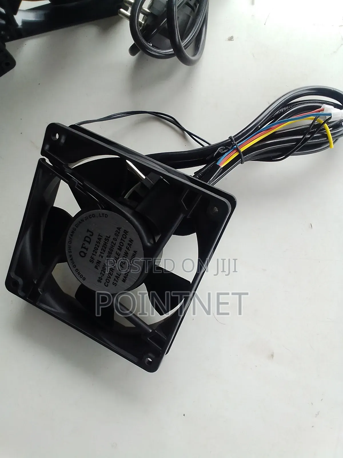 Stalk Flow Rack Fan