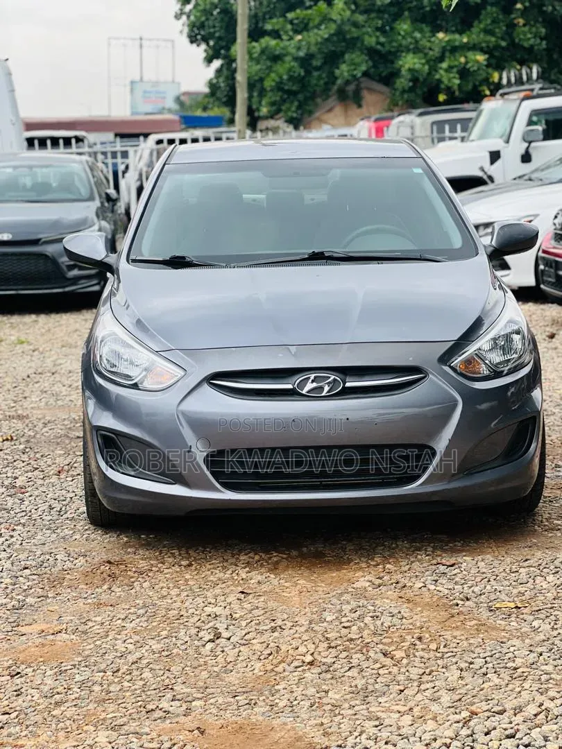 Hyundai Accent SE Sedan 2016 Gray