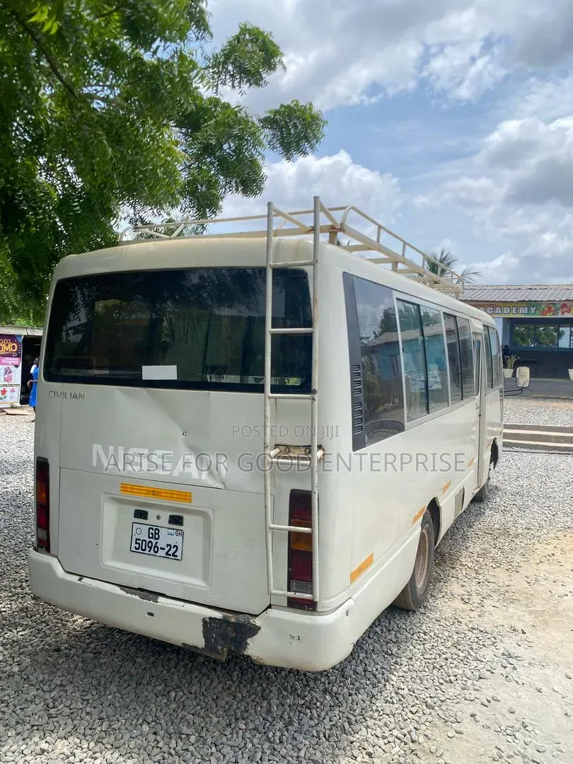 Nissan Civilian 2008 White