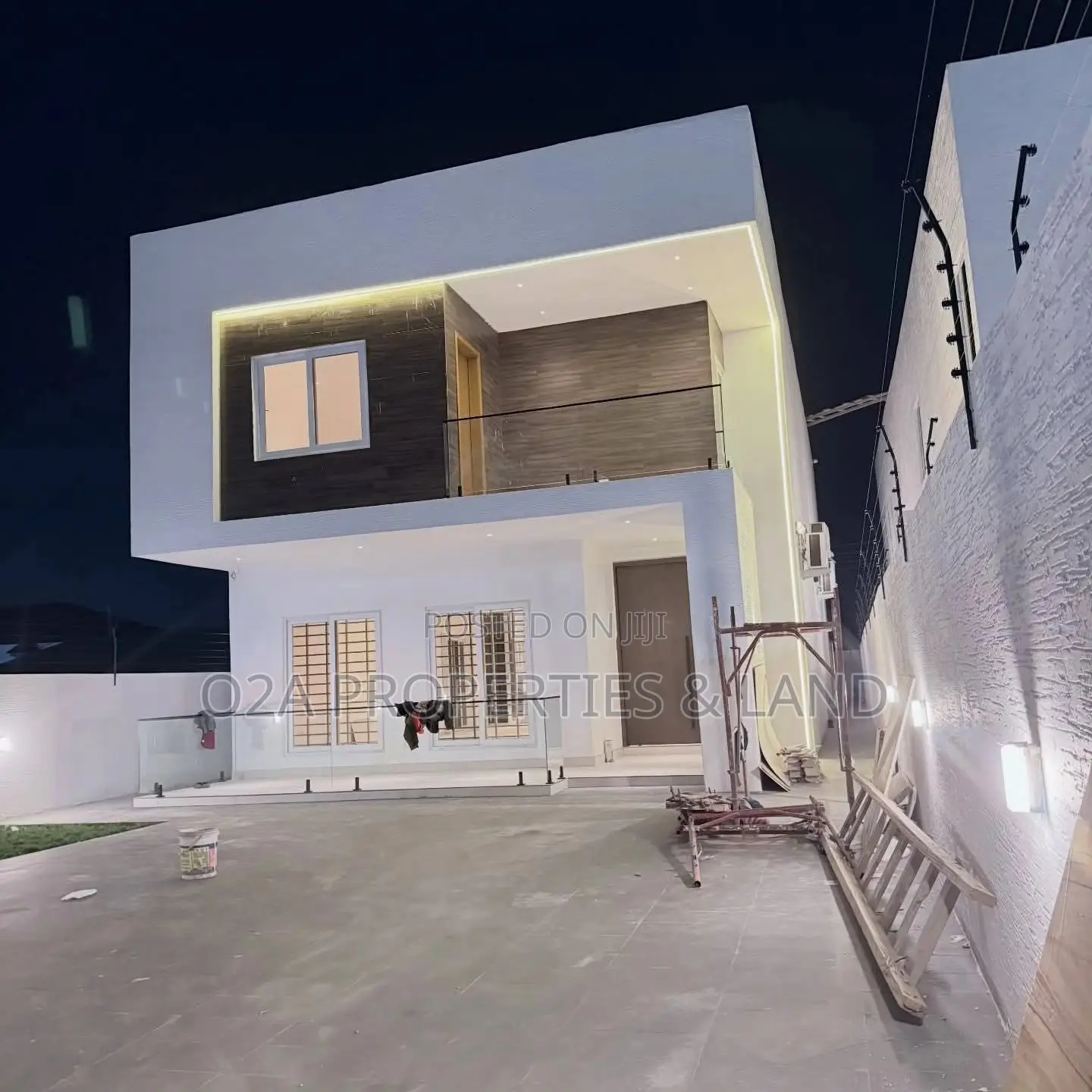 4bdrm House in Sakumono for sale