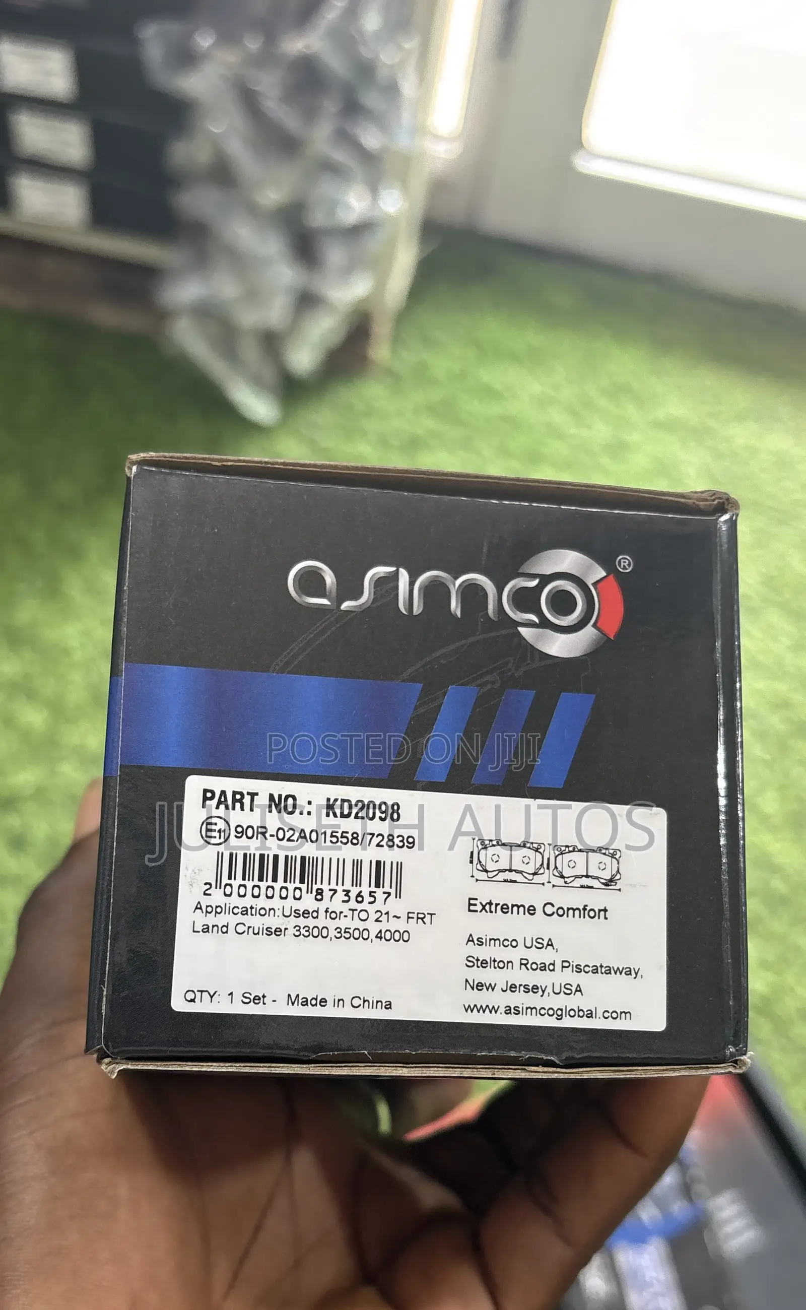Landcruiser 300 Brake Pads