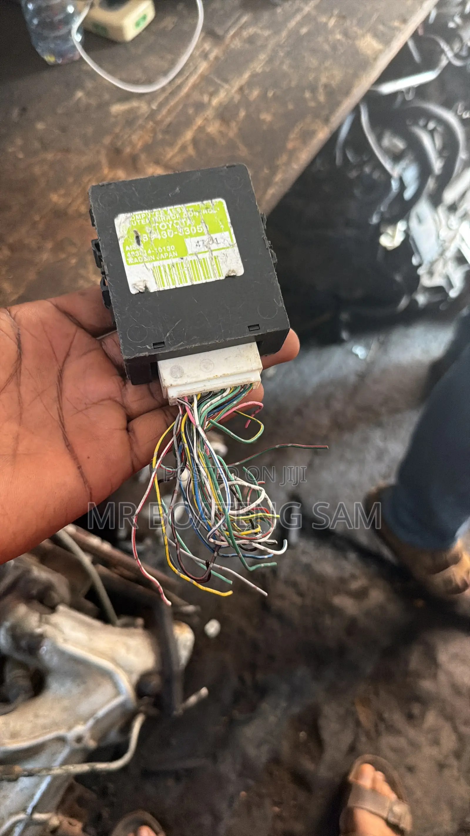 Toyota Corolla 2006 Running Light Board
