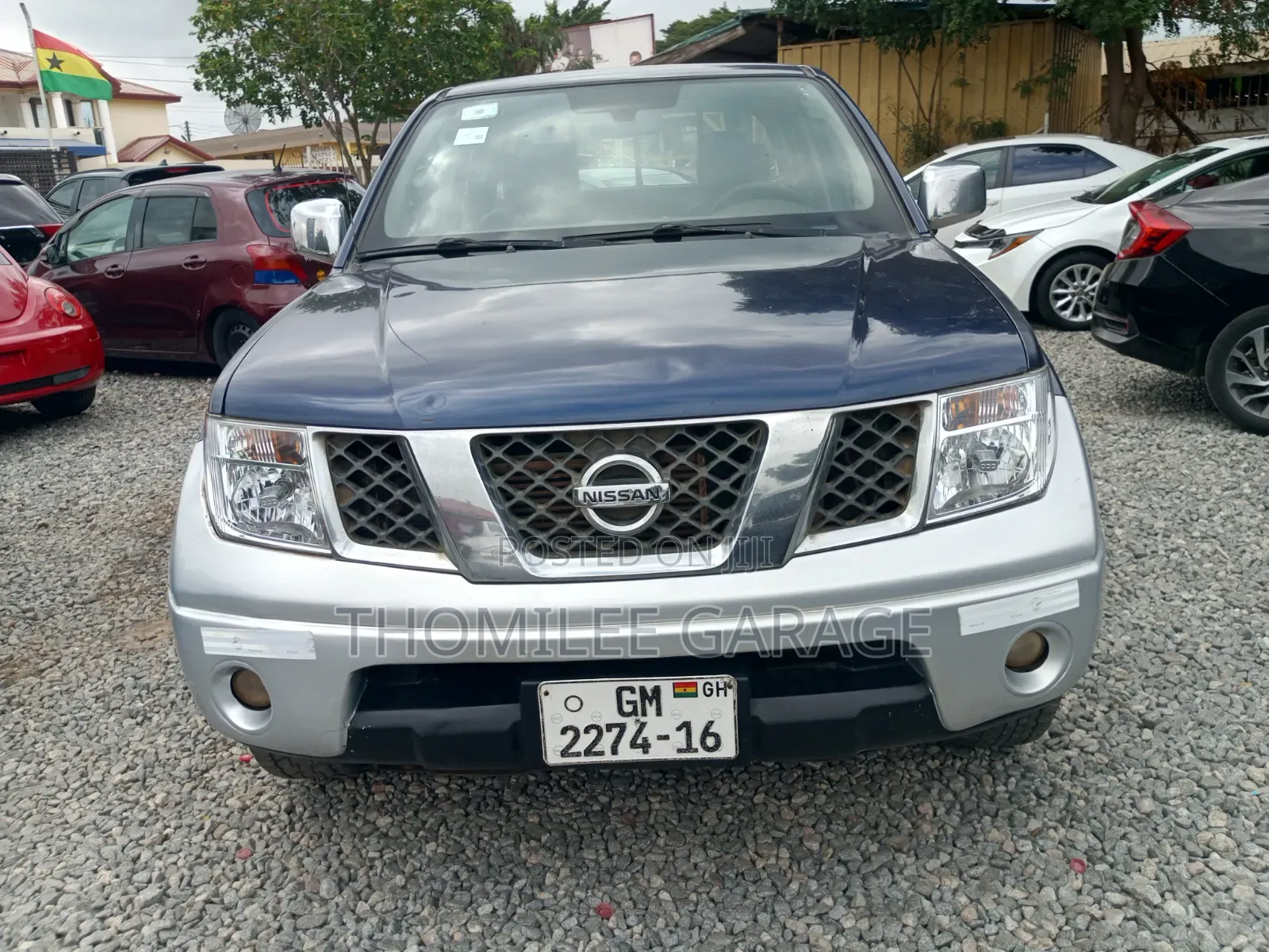 Nissan Navara 2015 Black