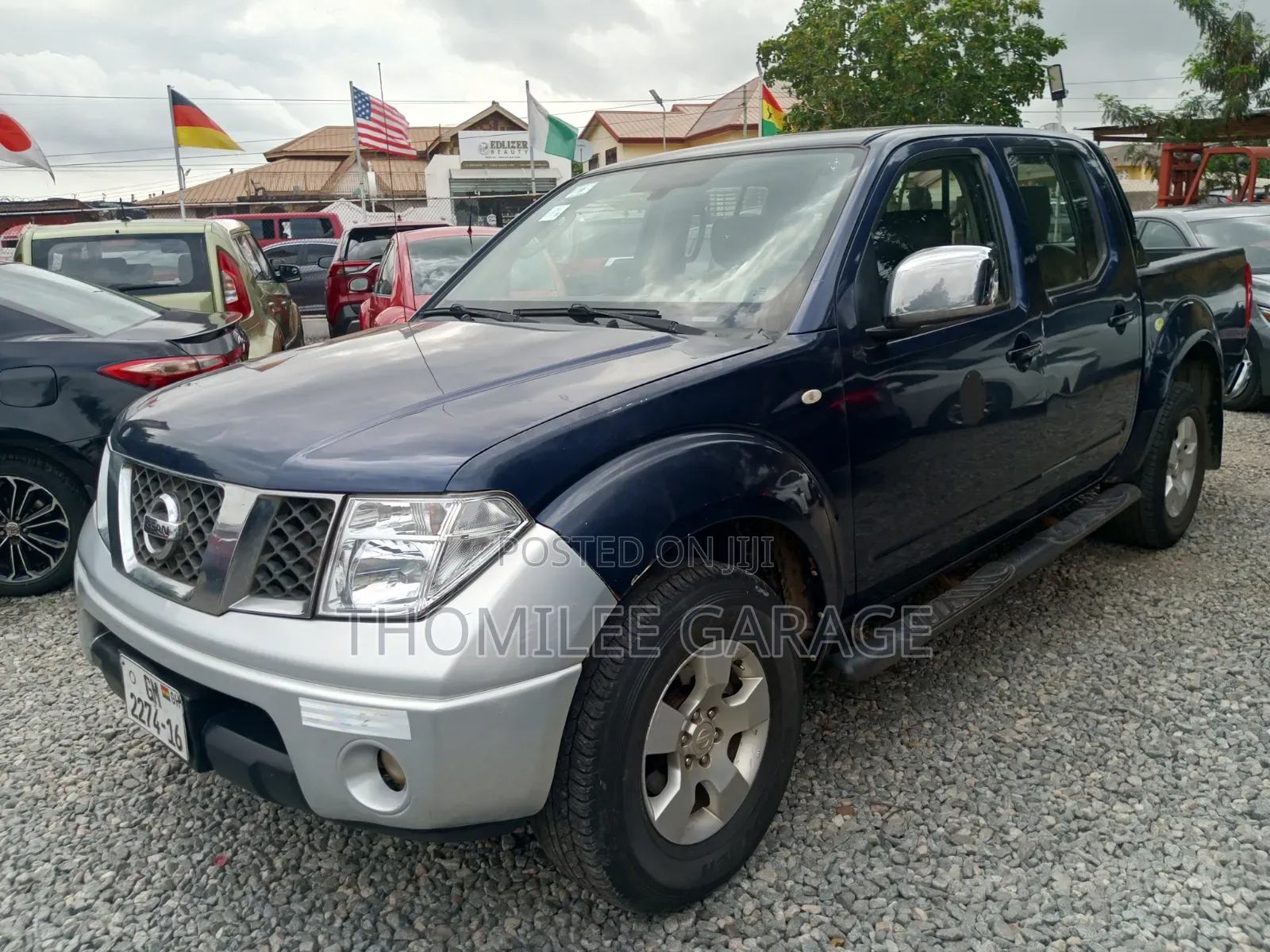 Nissan Navara 2015 Black