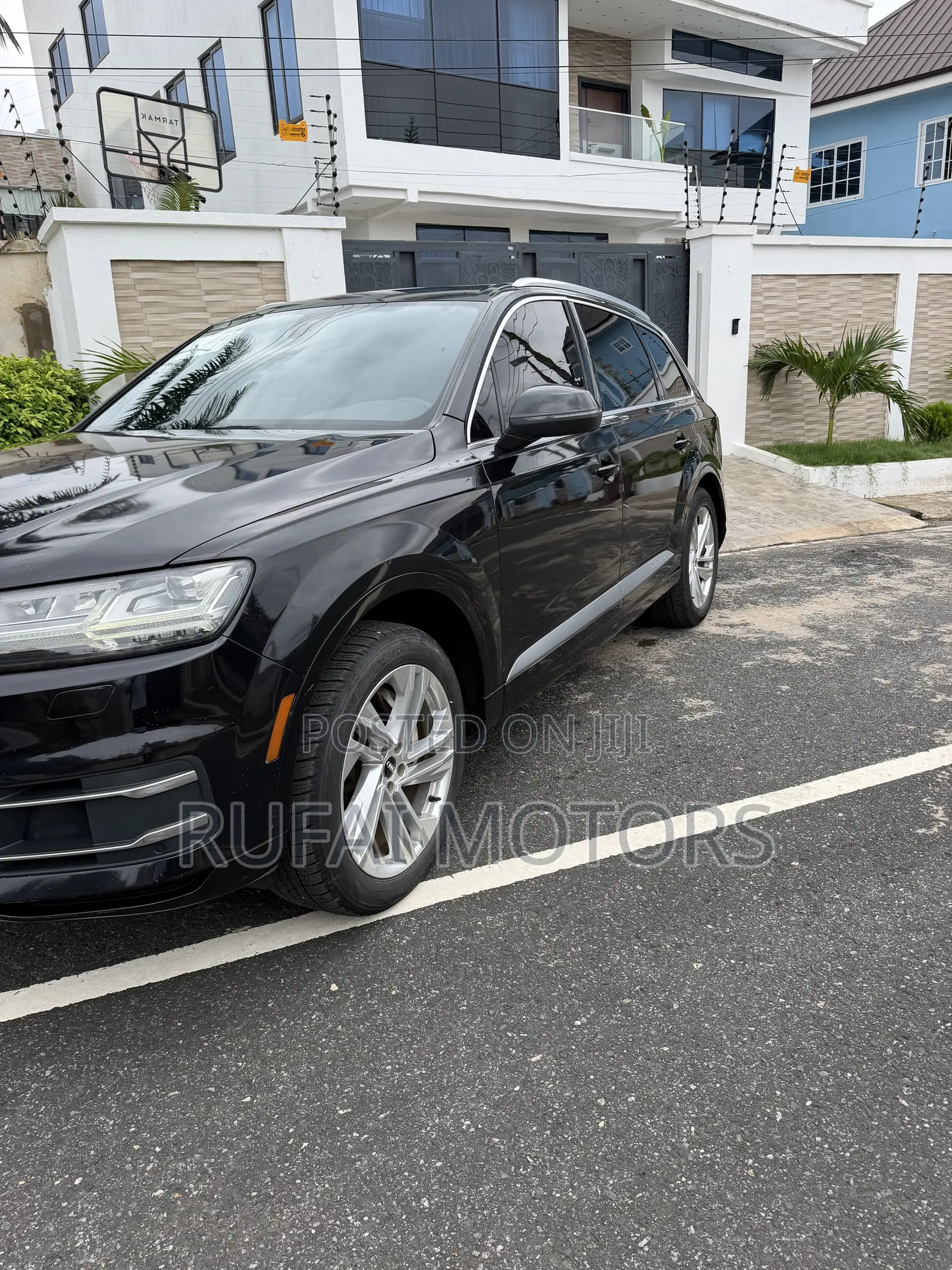 Audi Q7 3.0T Premium AWD quattro 2017 Black