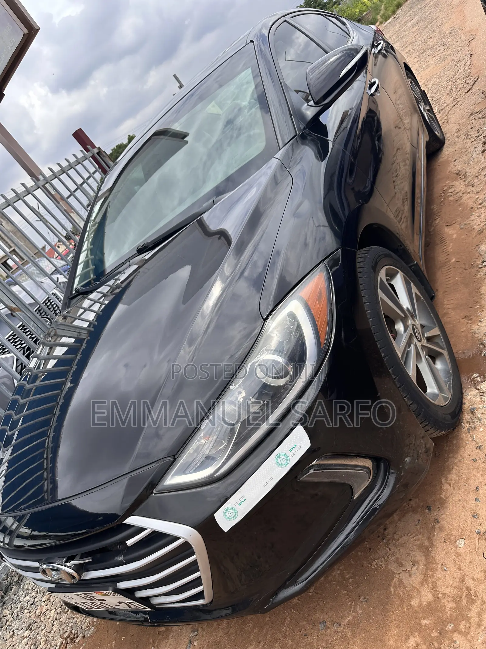 Hyundai Elantra Limited Sedan FWD (2.0L 4cyl 6A) 2017 Black
