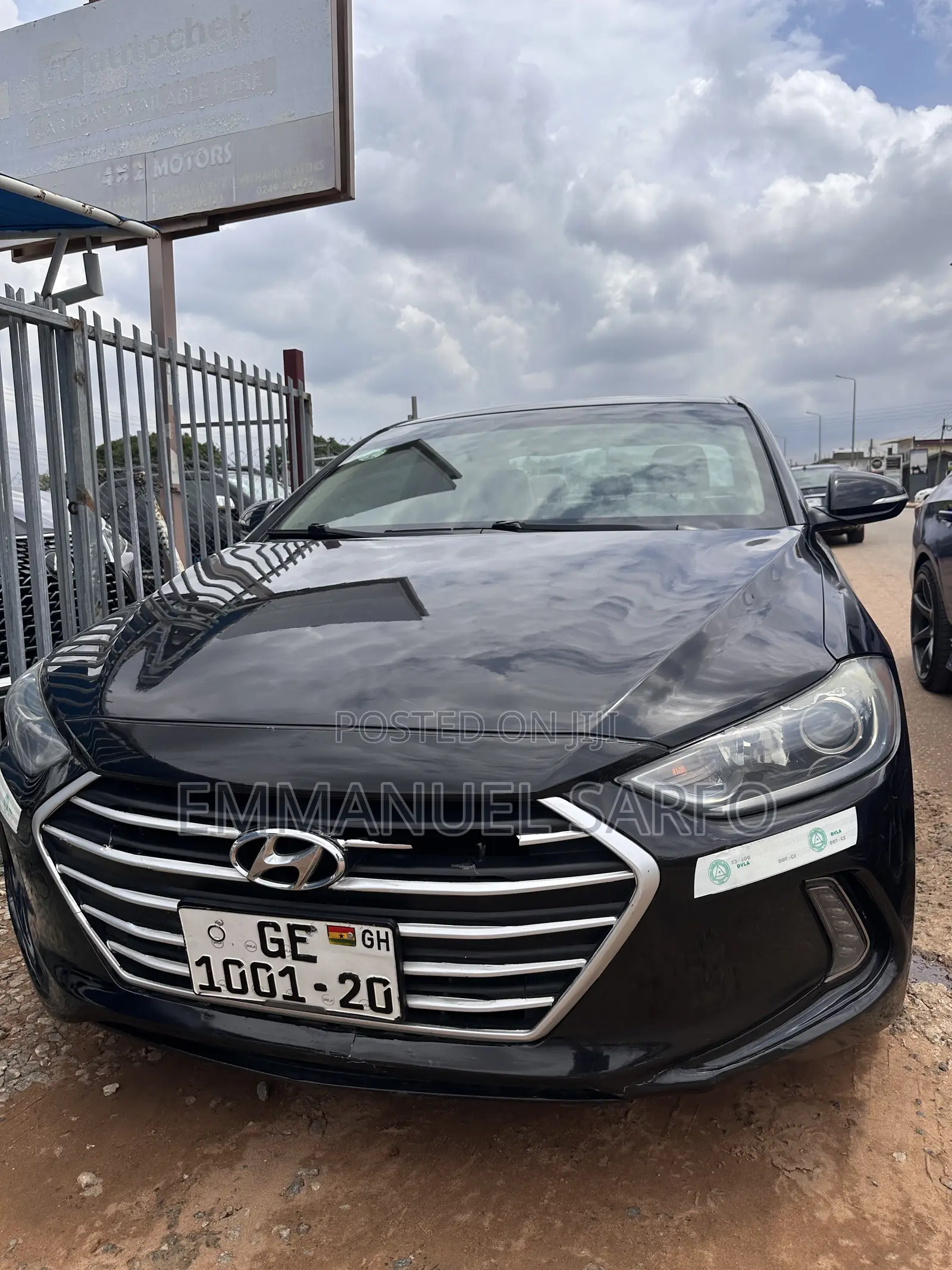 Hyundai Elantra Limited Sedan FWD (2.0L 4cyl 6A) 2017 Black