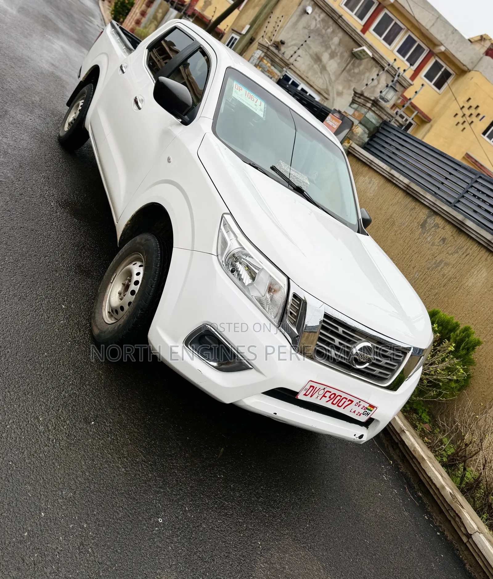Nissan Navara 2017 White