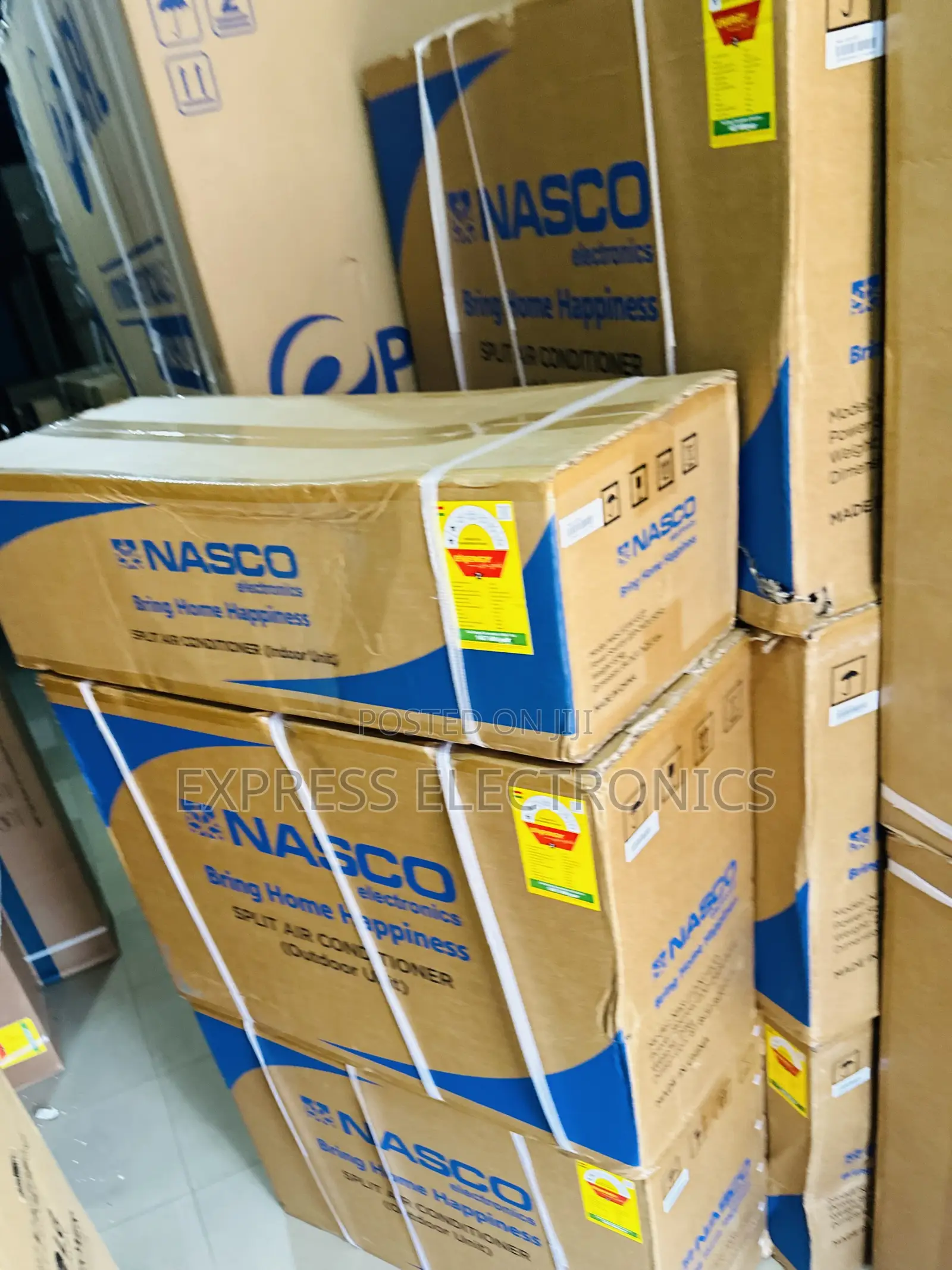 Ultra Modern White Air Conditioner Dual Inverter Nasco 2.0hp