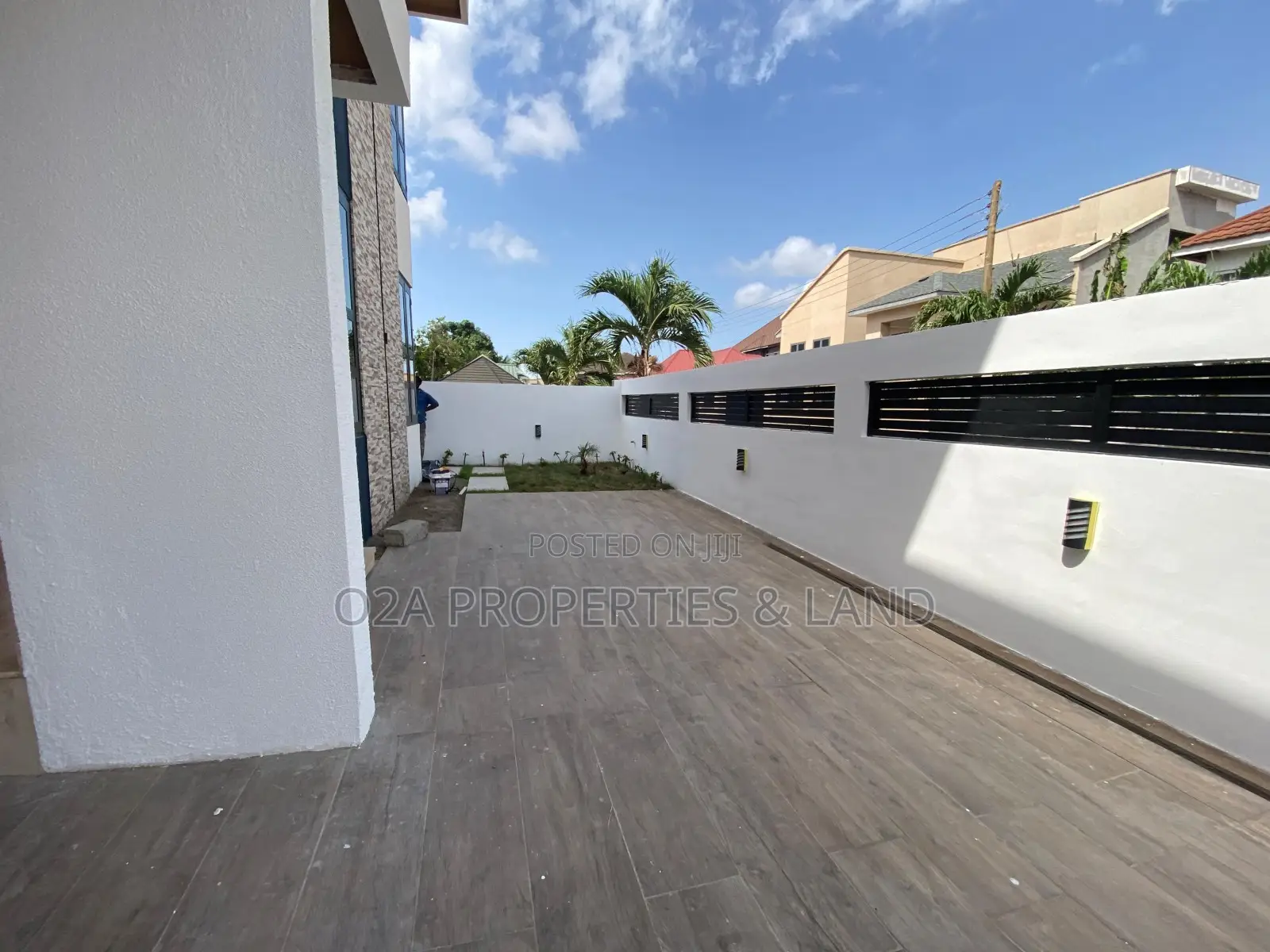 4bdrm House in Spintex, Baatsona Total for rent